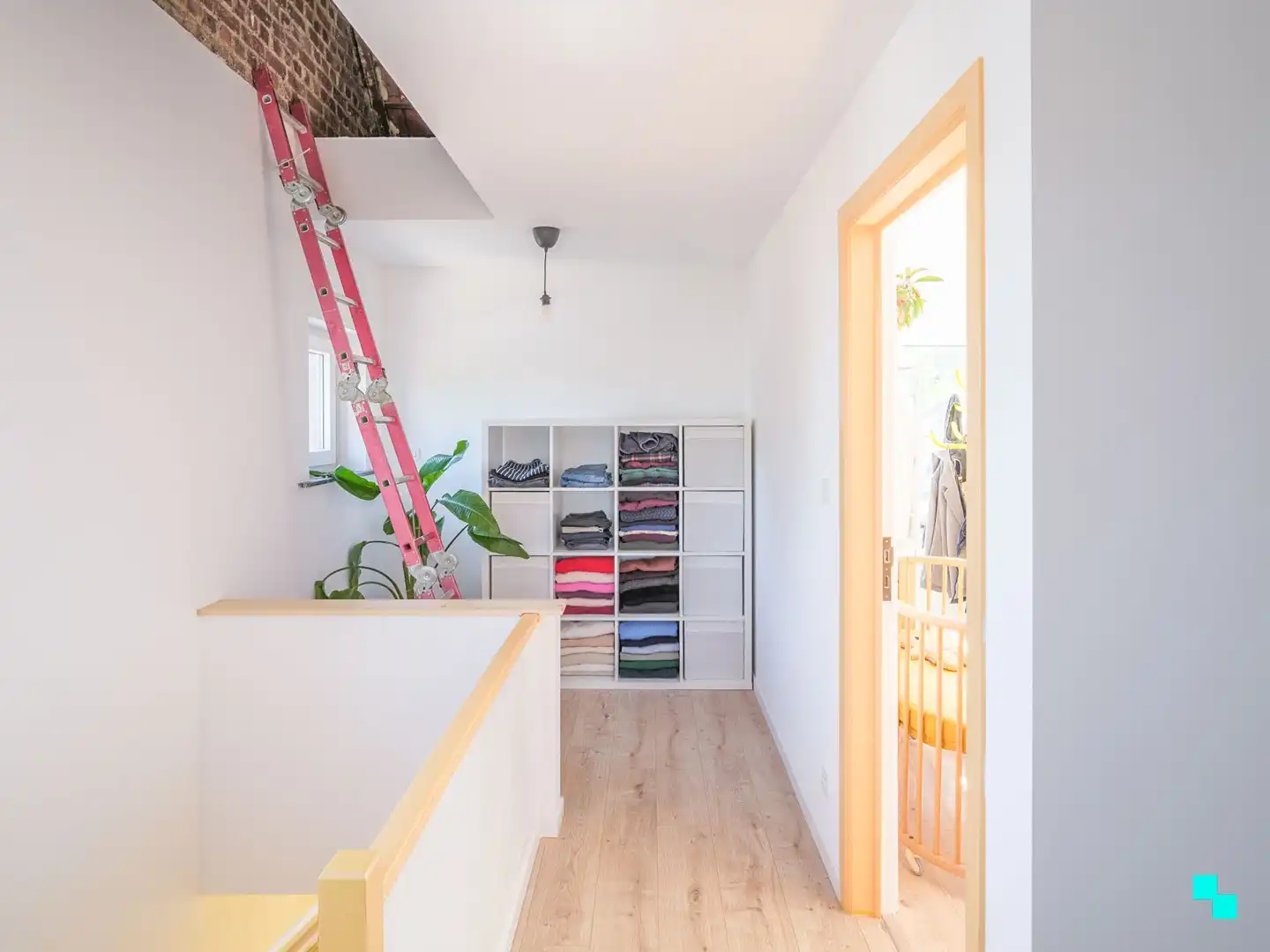 Gerenoveerde woning in de Tuinwijk van Merelbeke foto 21