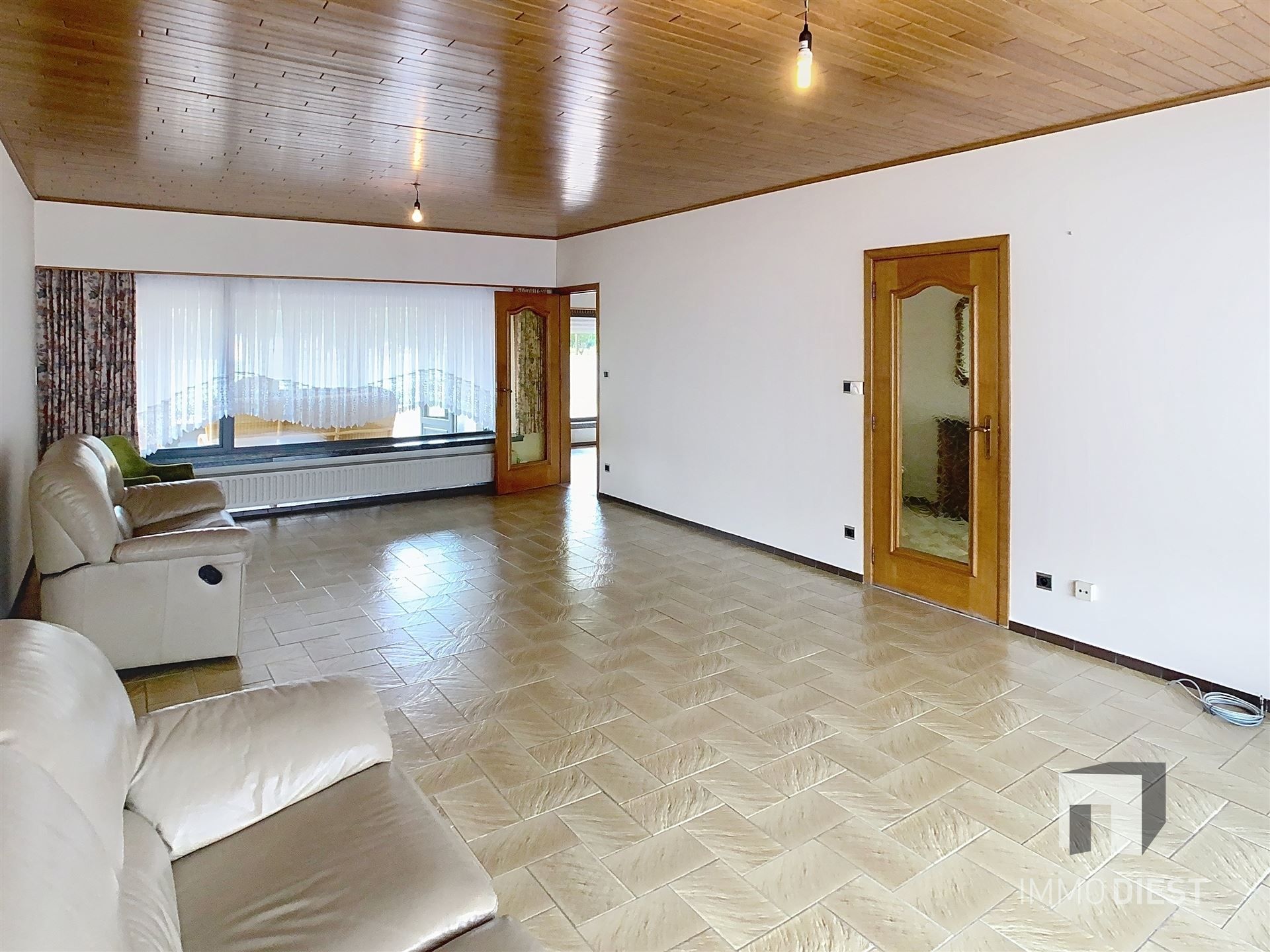 Te renoveren woning op 20,87are &  prachtige groene locatie foto 15