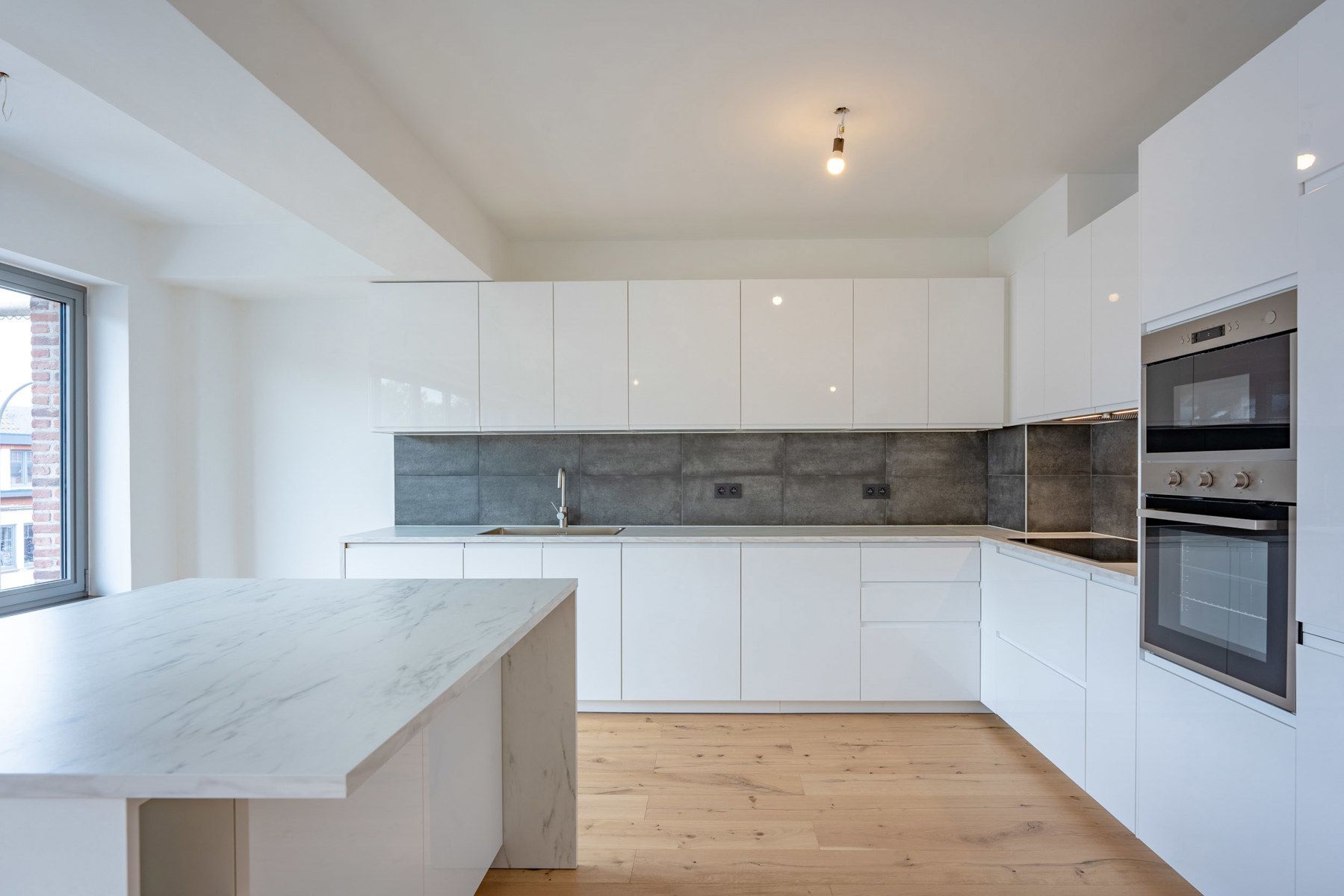 Duplex met 5 slpkmrs + 2 badkmrs in groene rand rond Brussel foto 6