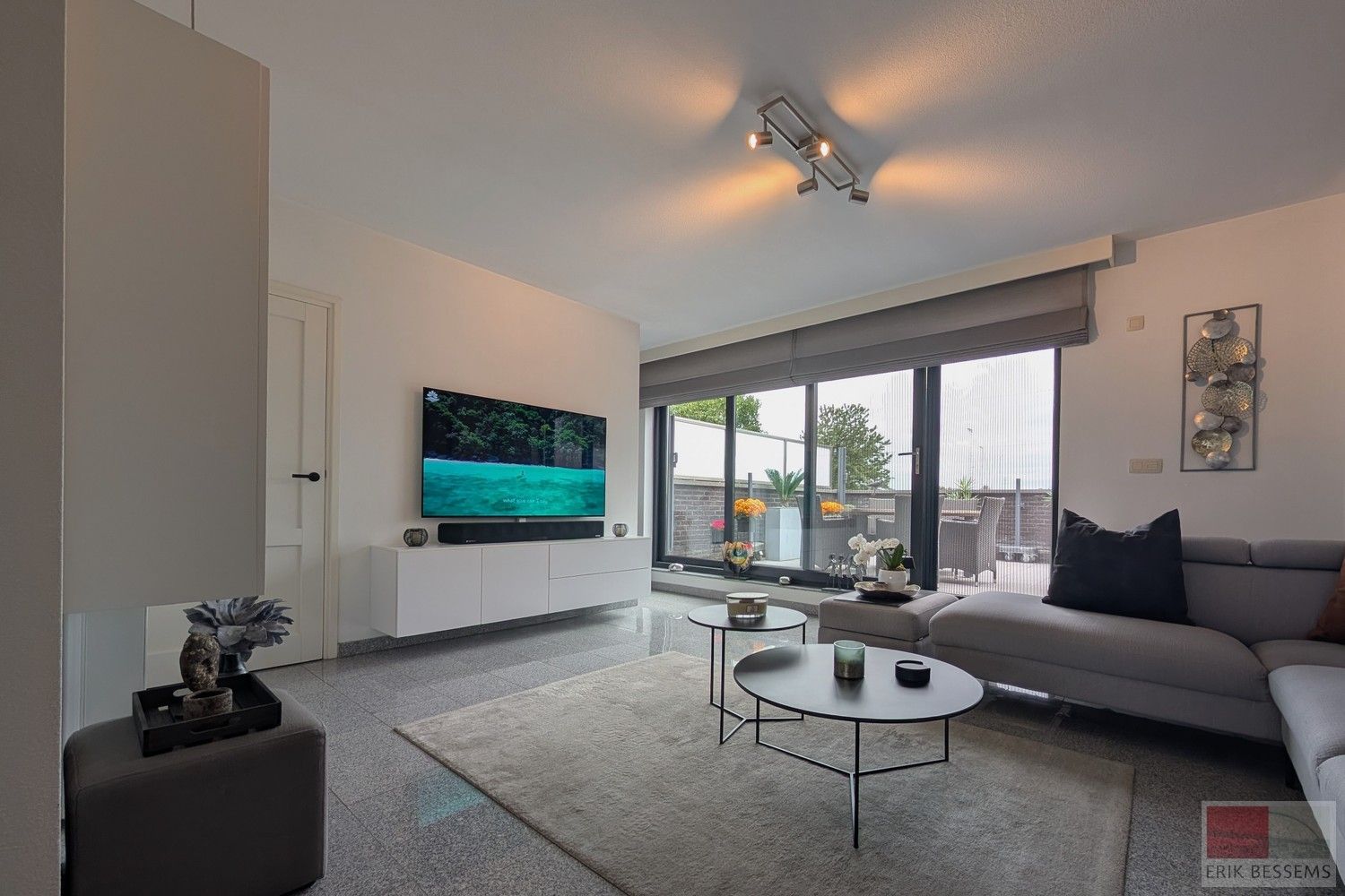 Appartement te huur foto 11