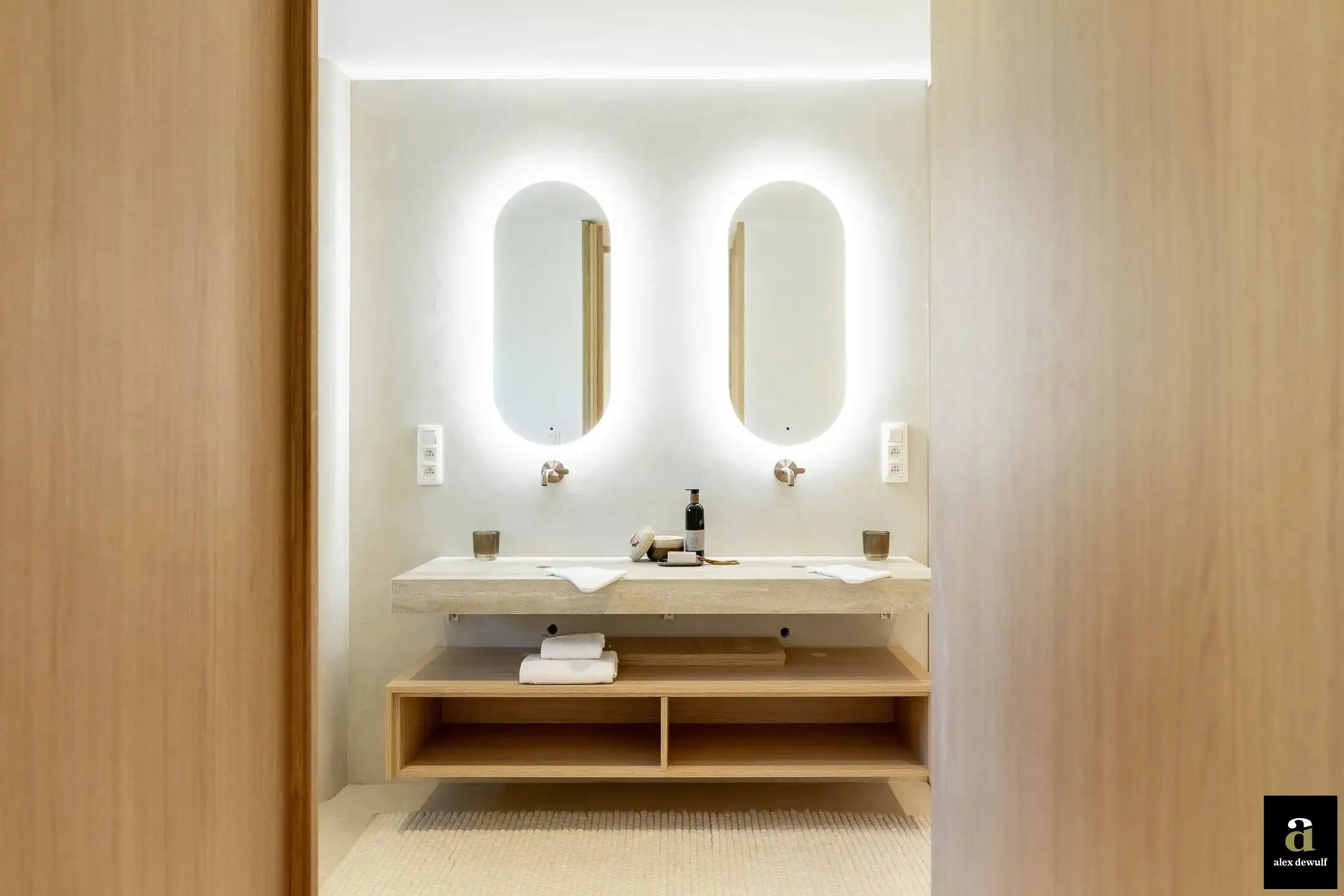 Volledig gerenoveerde villa ideaal gelegen in een rustig paadje in het Zoute. foto 25