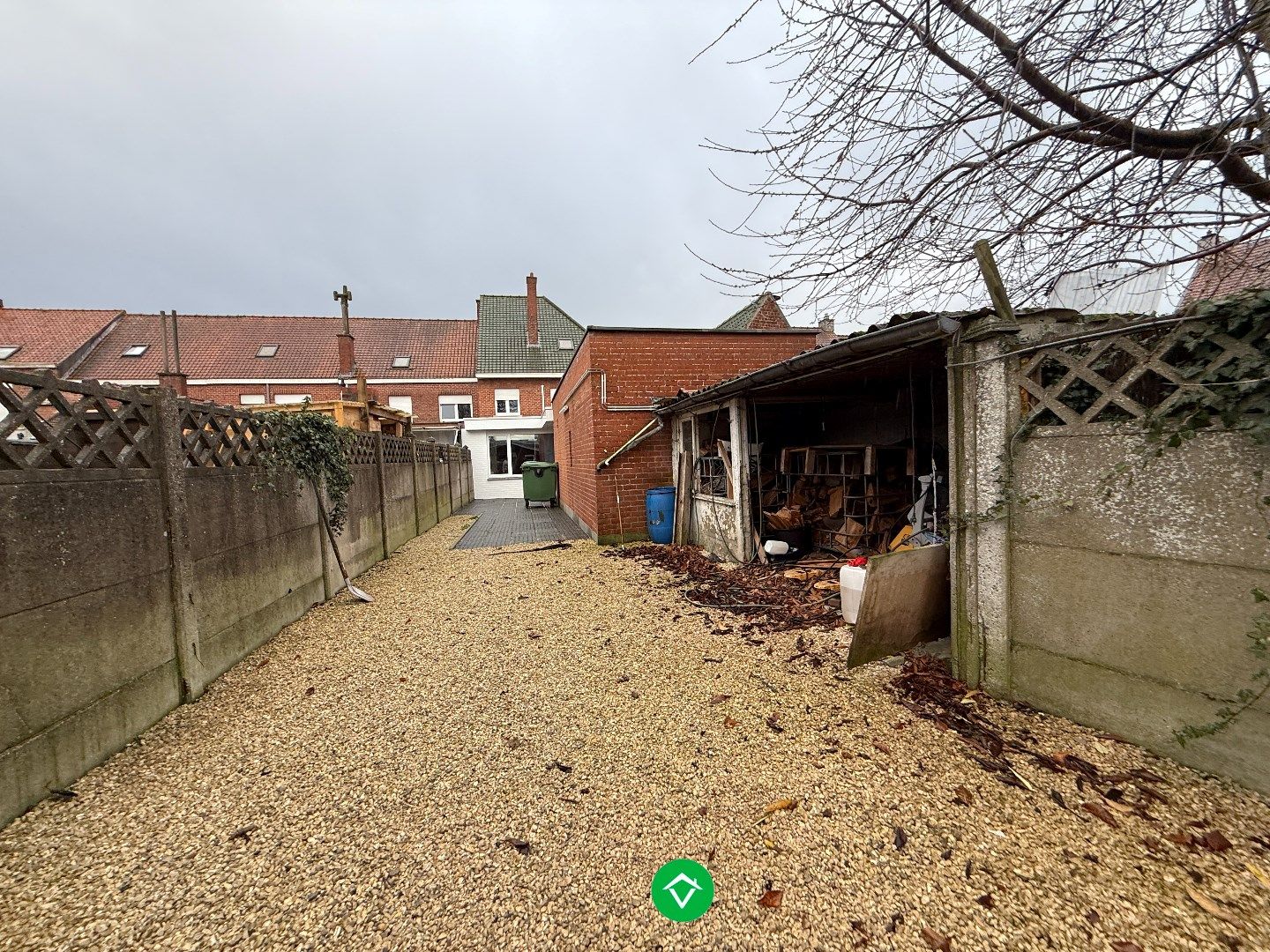 Woning met 4 slaapkamers, garage en tuin te Roeselare foto 22