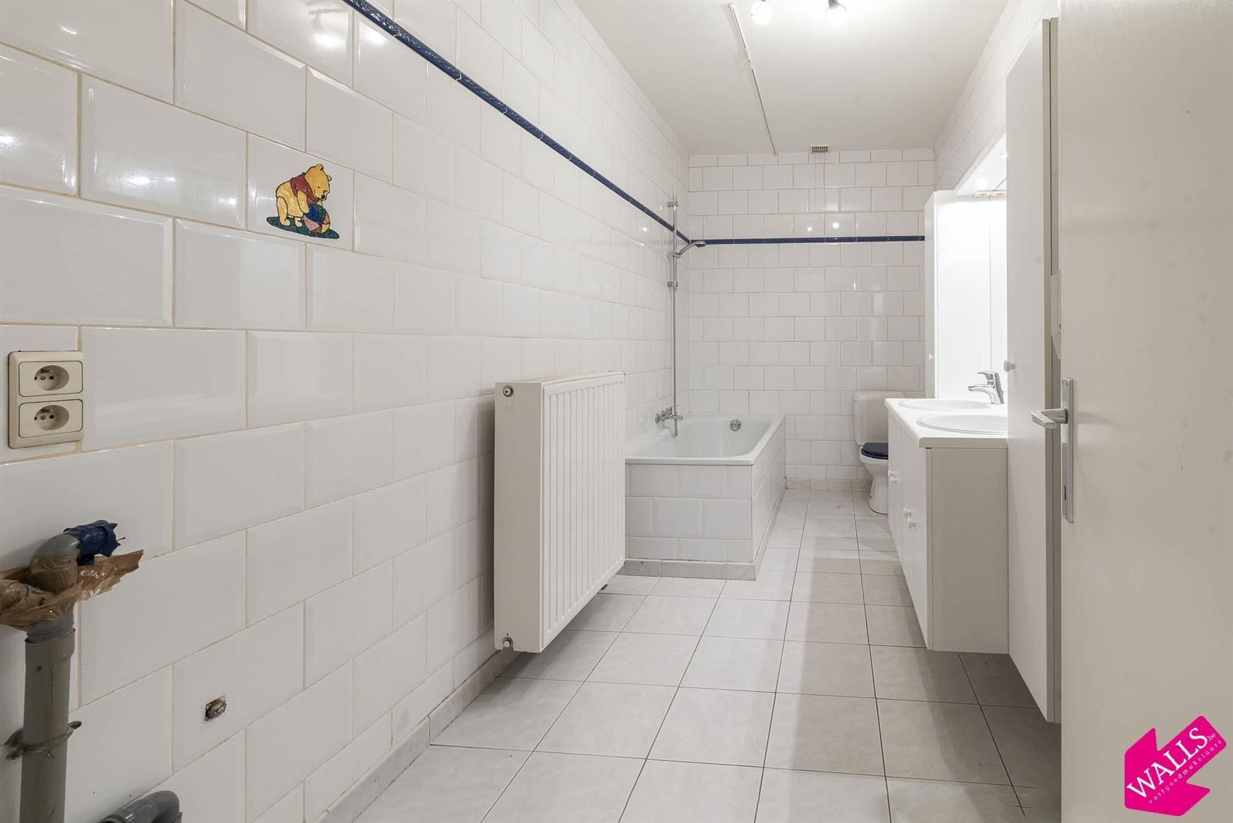 Ruim gelijkvloers met 2 slaapkamers foto 5