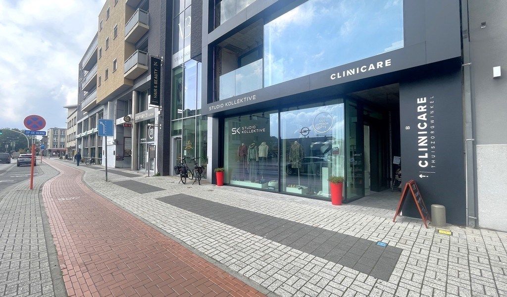 Nieuwbouw winkelruimte te huur aan N70 in Beveren foto 16