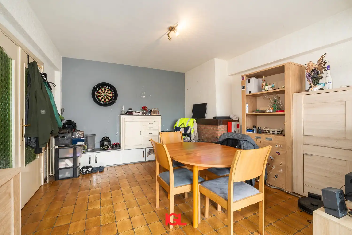 Ruim 2-kamer appartement nabij het centrum van Halle foto 2