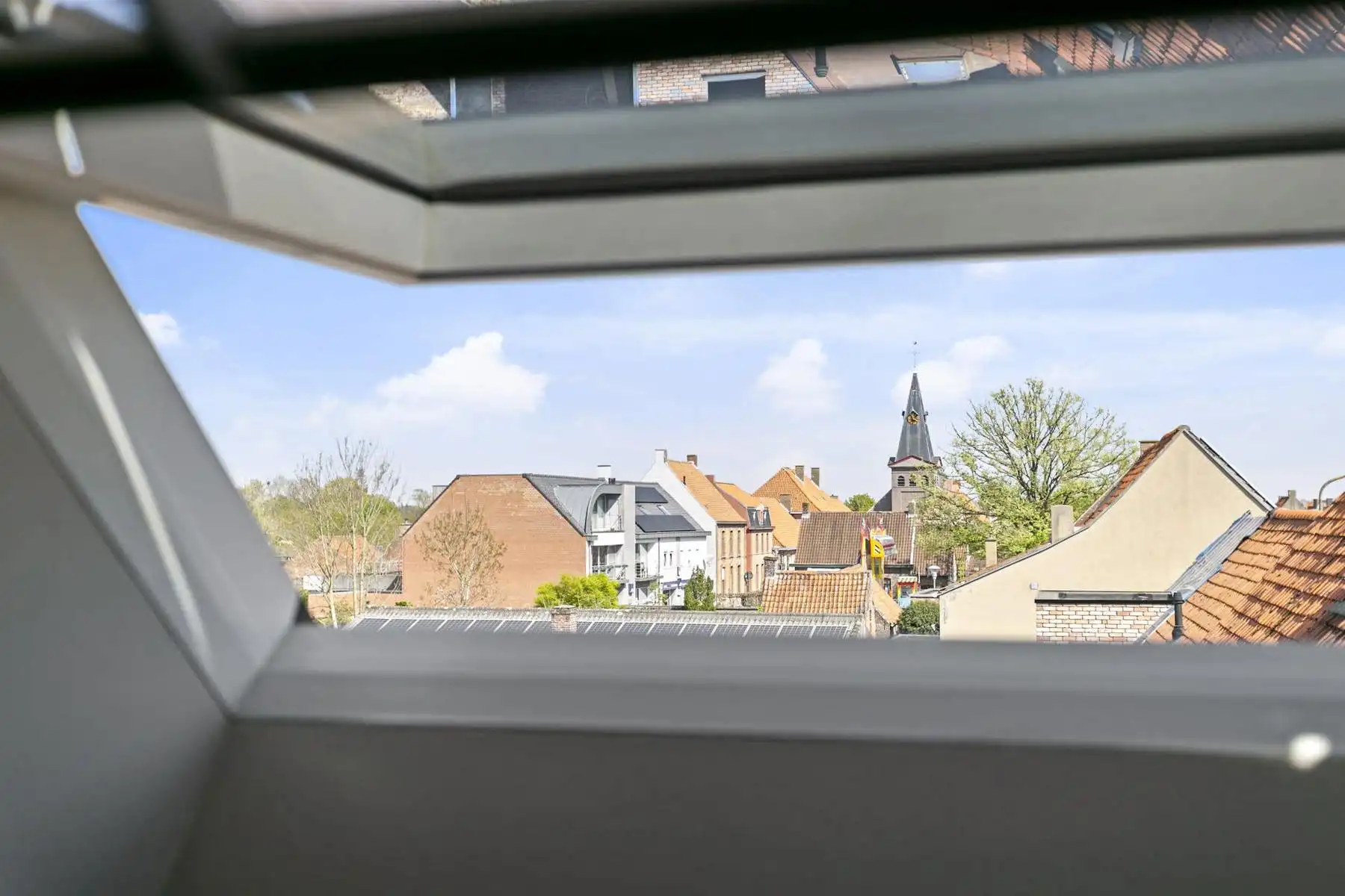 1 slaapkamer dakappartement met garage foto 4