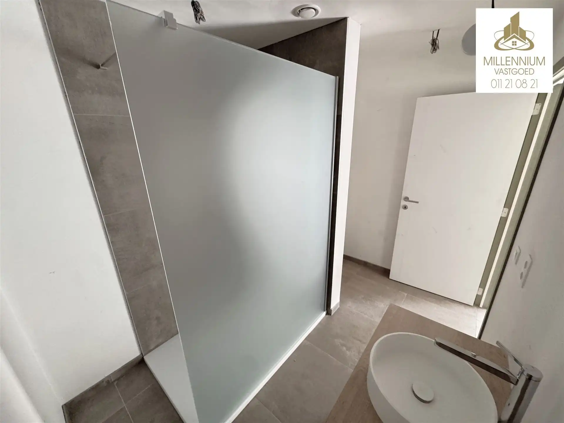 Moderne 1-Slpk BEN-appartement in Genk foto 11