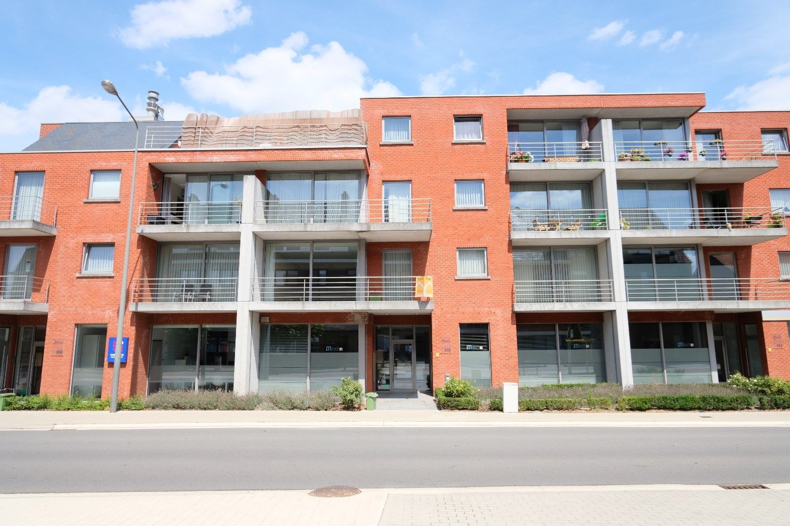 Kantoren met parking, 342 m² tot 432 m², nabij Grote Ring foto 19