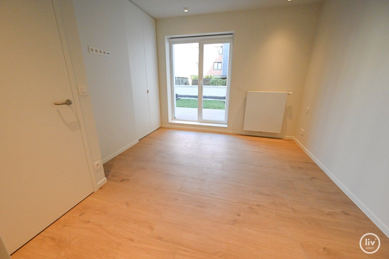 Nieuwbouwappartement met aangename gevelbreedte van 7m20 gelegen te Lippenslaan Knokke. foto 14