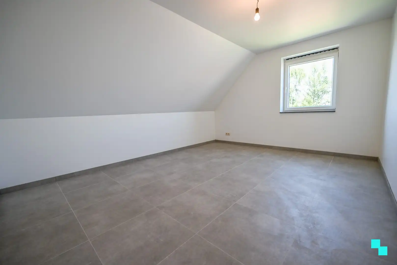 Riante nieuwbouwwoning met aangename tuin te Izegem foto 32
