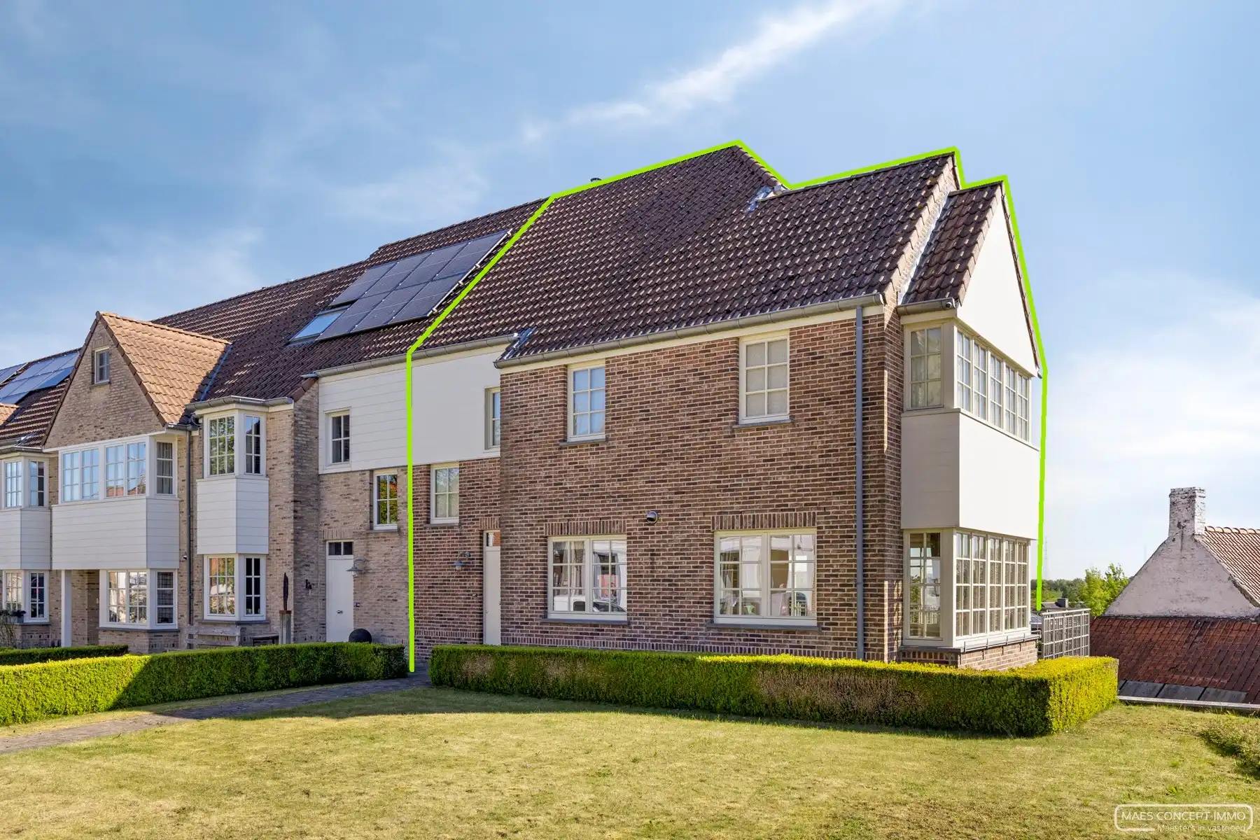 Woning te koop in centrum Tiegem foto {{pictureIndex}}