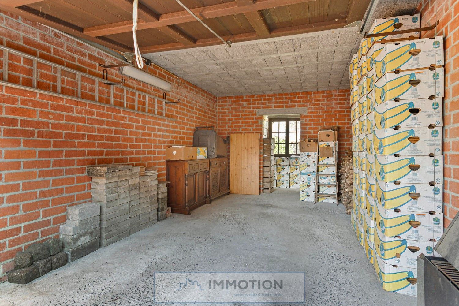 Unieke burgerwoning met bijgebouw en tuin foto 27