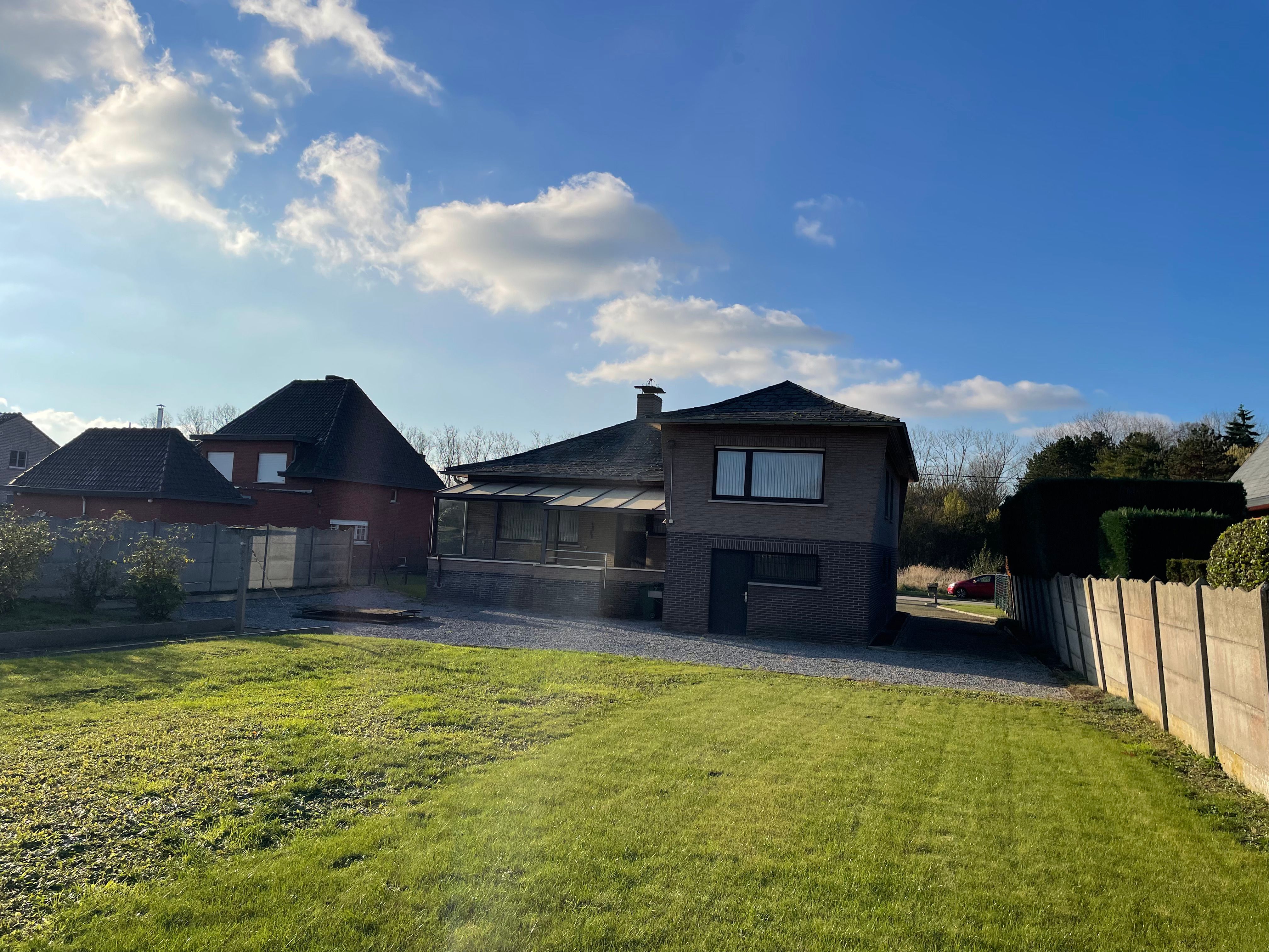 Woning met 3 slpks, ruime tuin foto 30