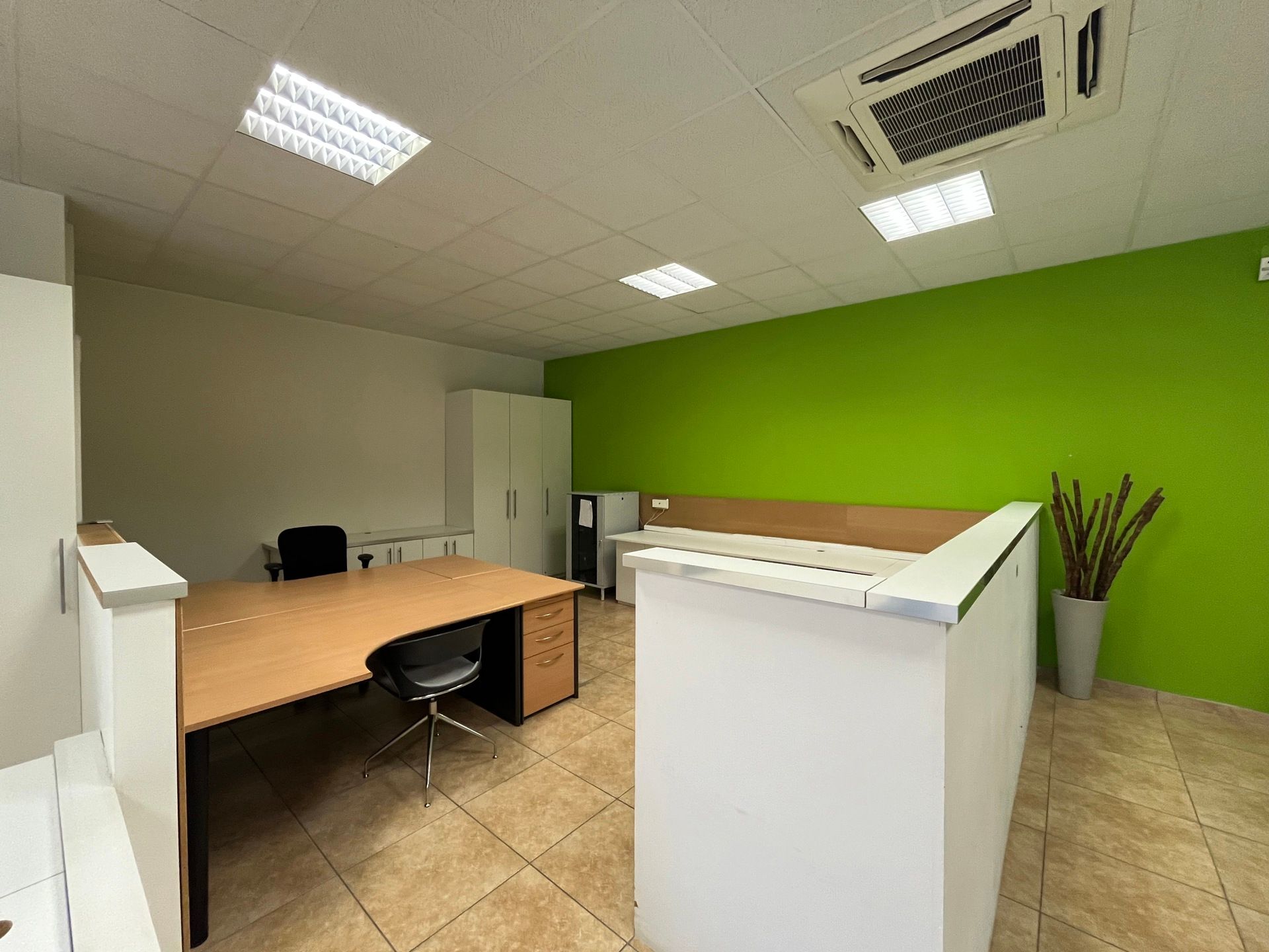 Te huur : instapklare kantoorruimte 110m² met i.c.m. 30 m² inpandige opslag  foto 10