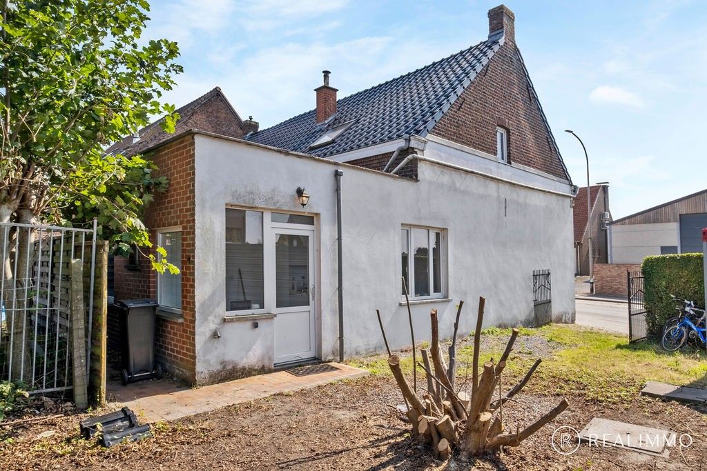 Woning met potentieel vlakbij het Kluisbos foto 2