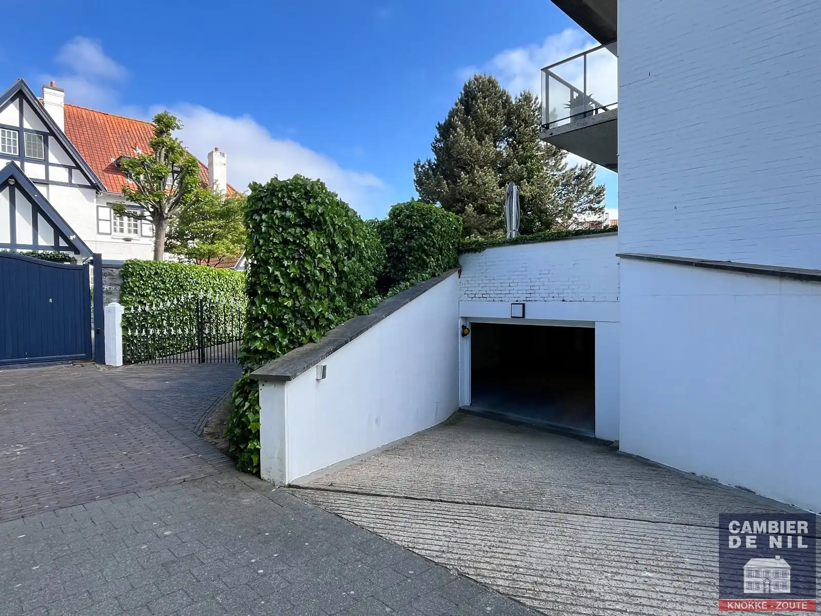 Prachtig ongemeubeld appartement op enkele stappen van het Albertplein!  foto 28