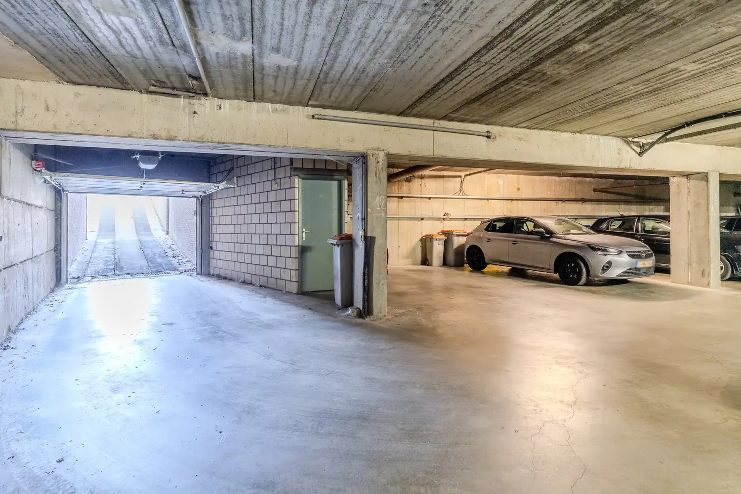 Ruim penthouse in centrum Lanaken met 3 slaapkamers en panoramisch uitzicht foto 29