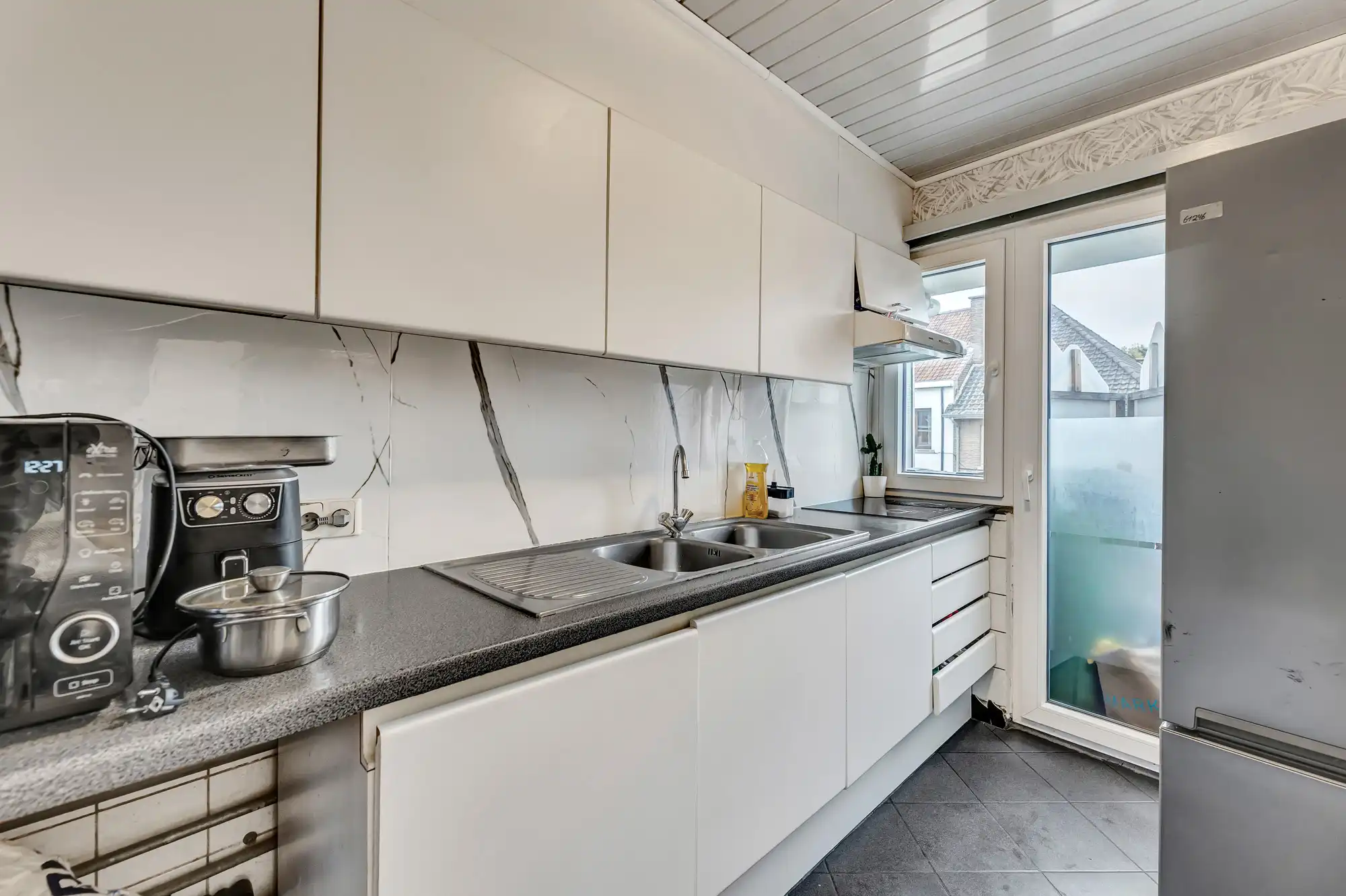 Instapklaar appartement nabij het treinstation foto 7