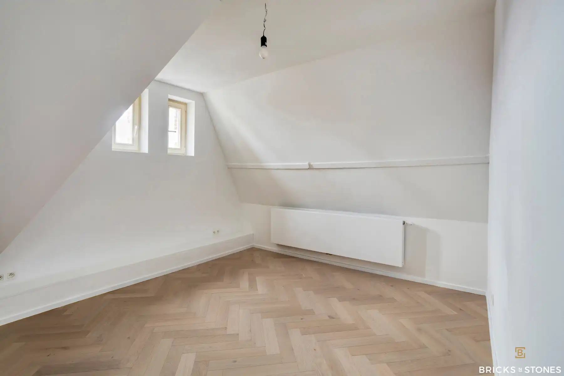 Gerenoveerd duplex-appartement in hartje Zurenborg foto 10
