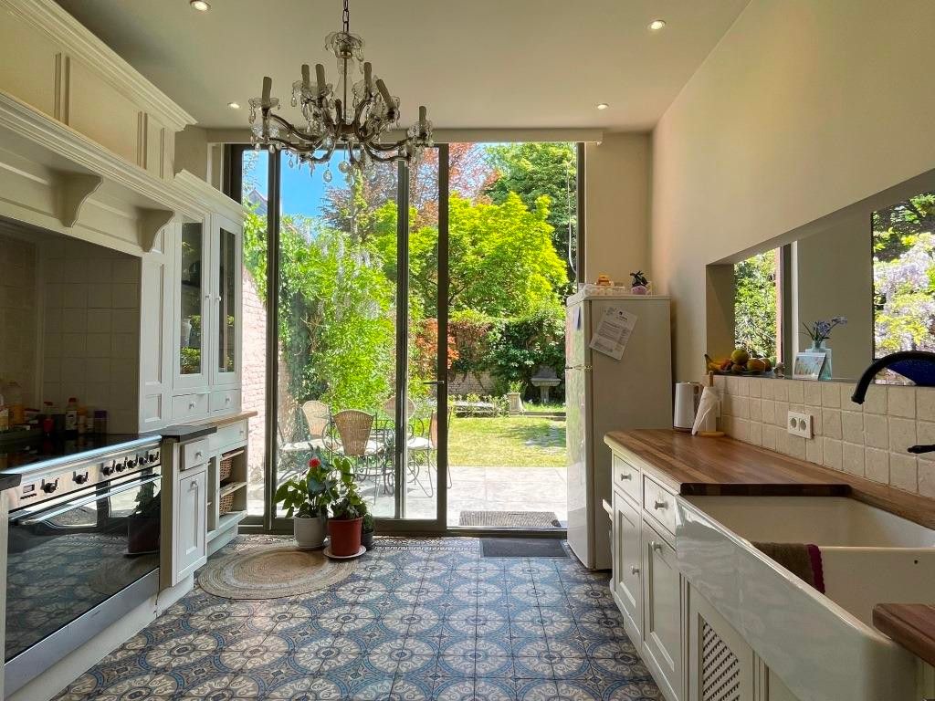 Prestigieus herenhuis met stadstuin gelegen Gent Sint-Pieters. foto 10