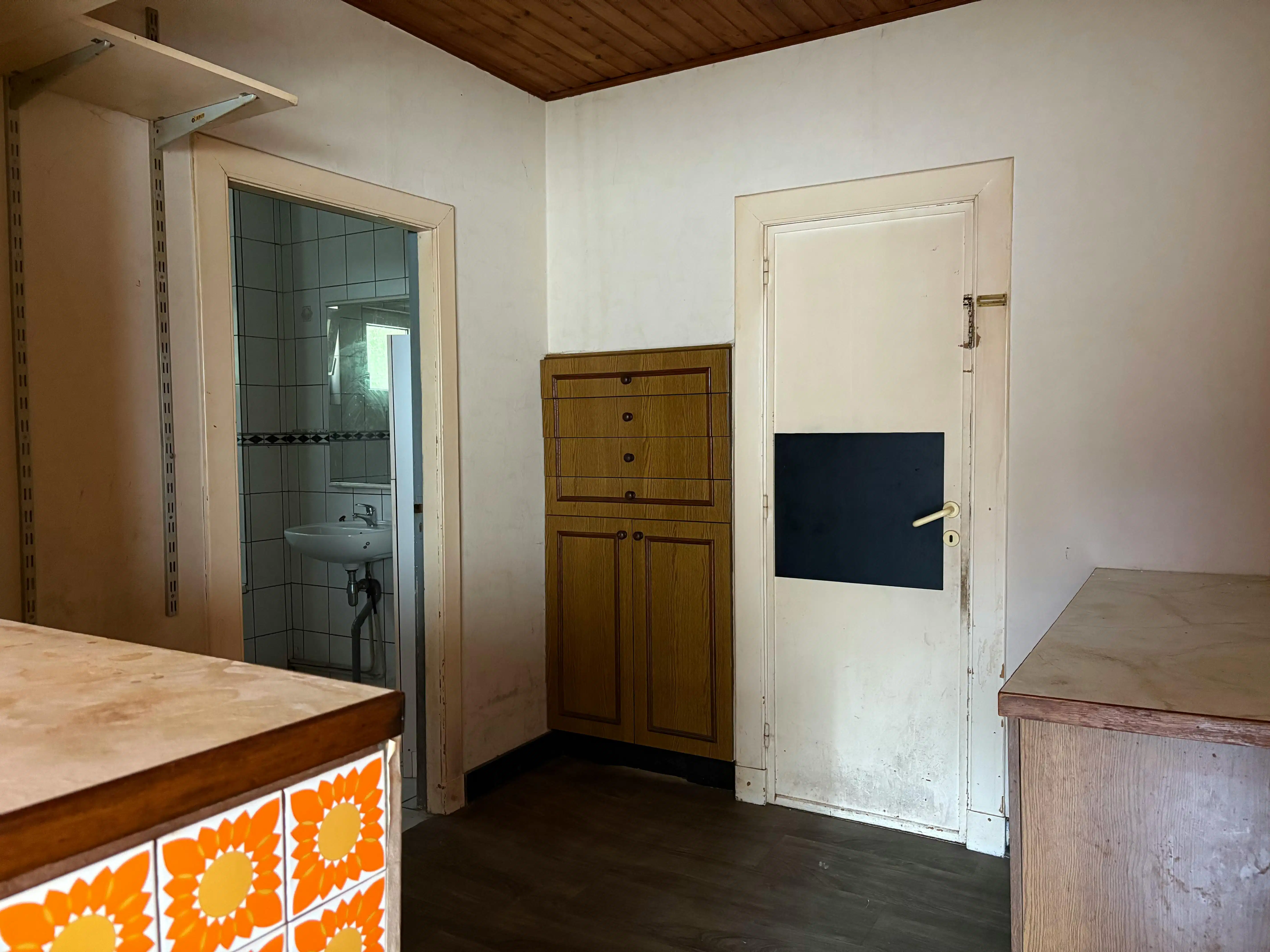 Te renoveren te koop met 4 à 5 slaapkamers te Essen-Wildert! foto 15