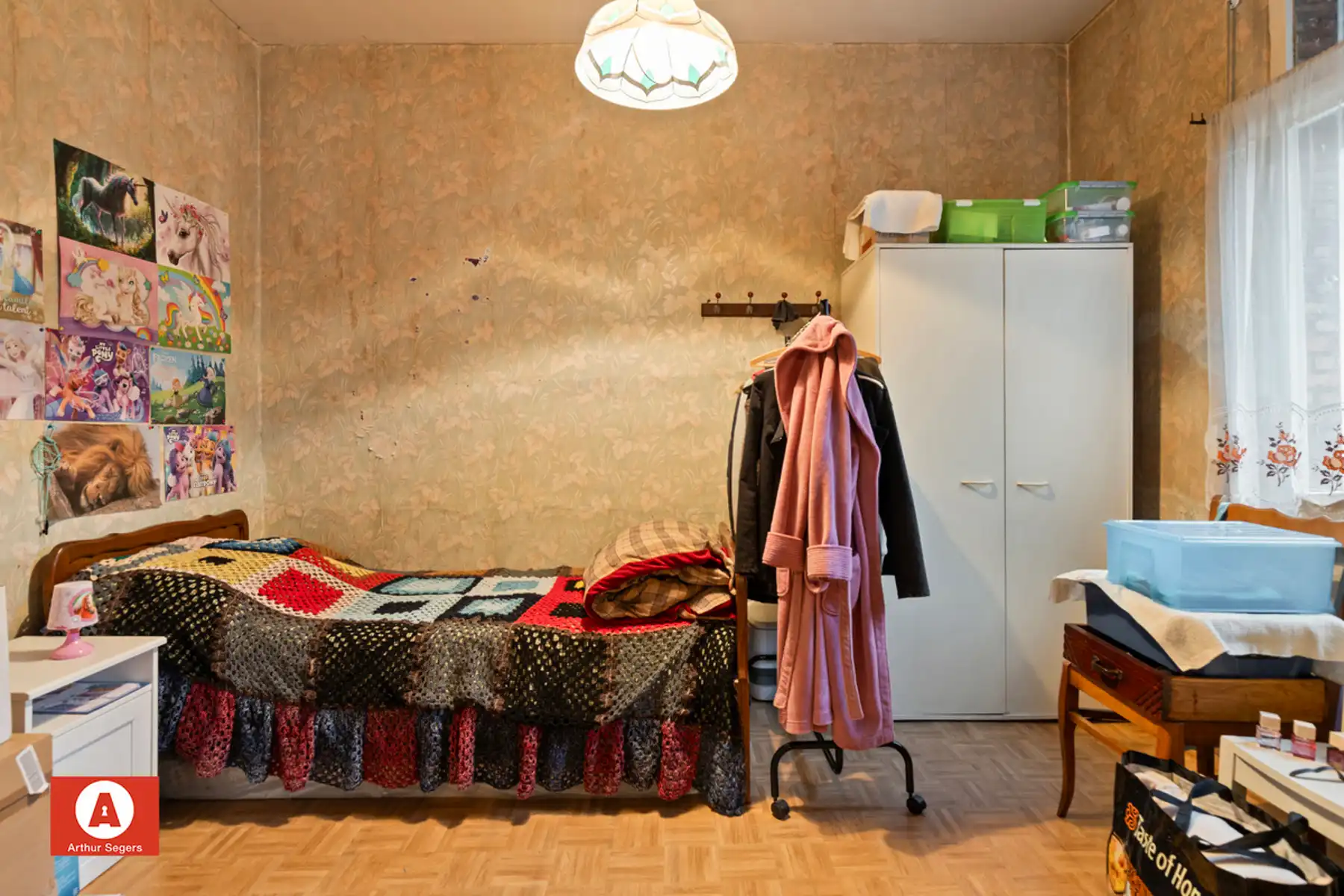 Te renoveren woning op centrale ligging in Lebbeke foto 2