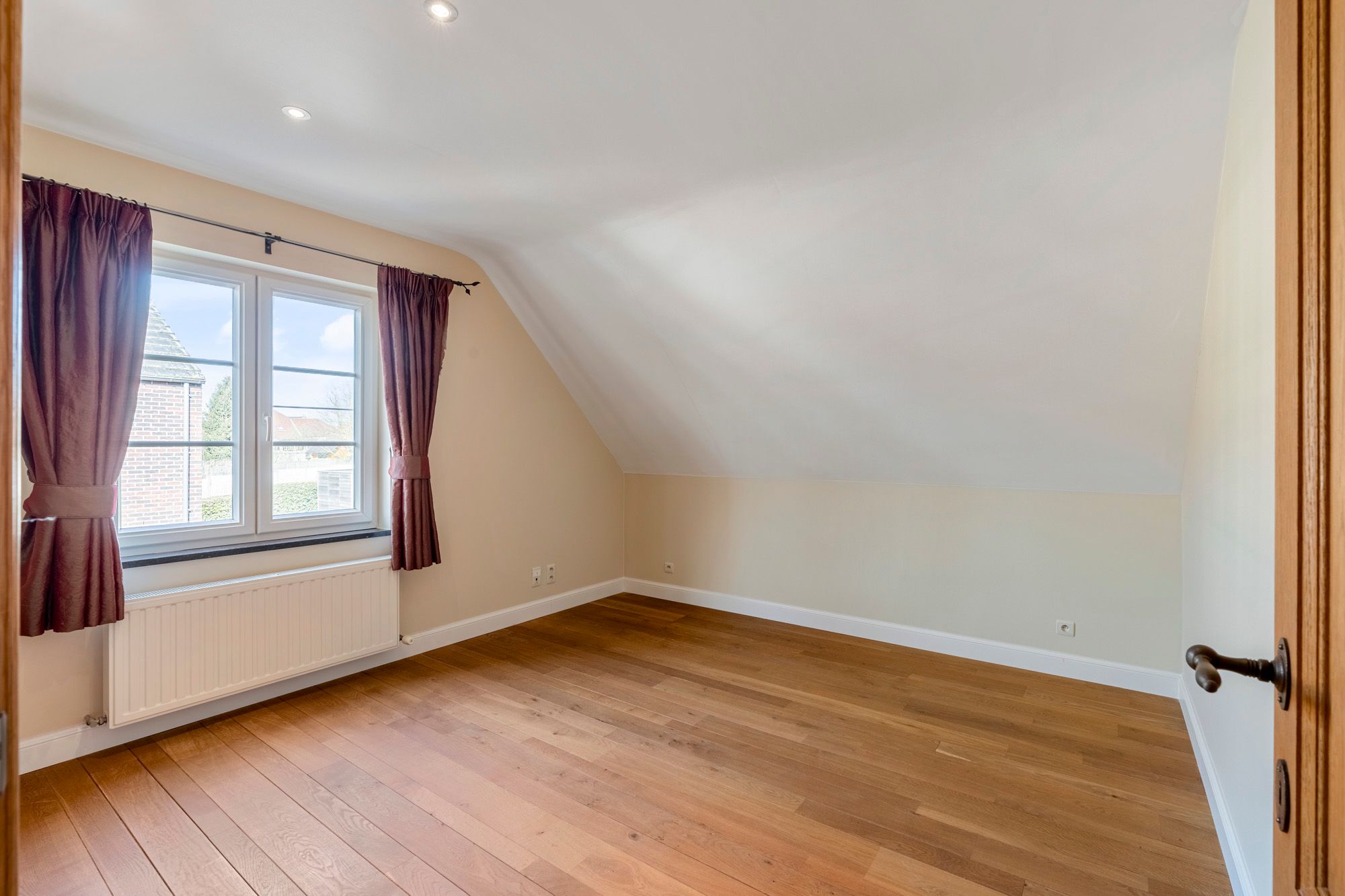 Exclusieve villa met hoogstaande afwerking in een idyllische omgeving foto 17