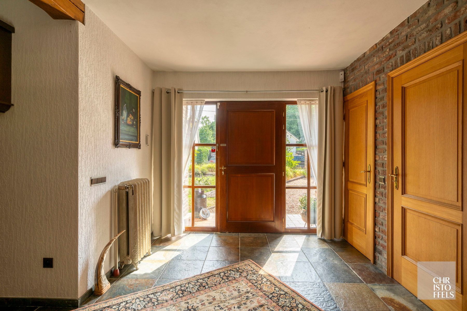Landhuis met zwembad (243m²) in bosrijke omgeving te Maasmechelen! foto 19