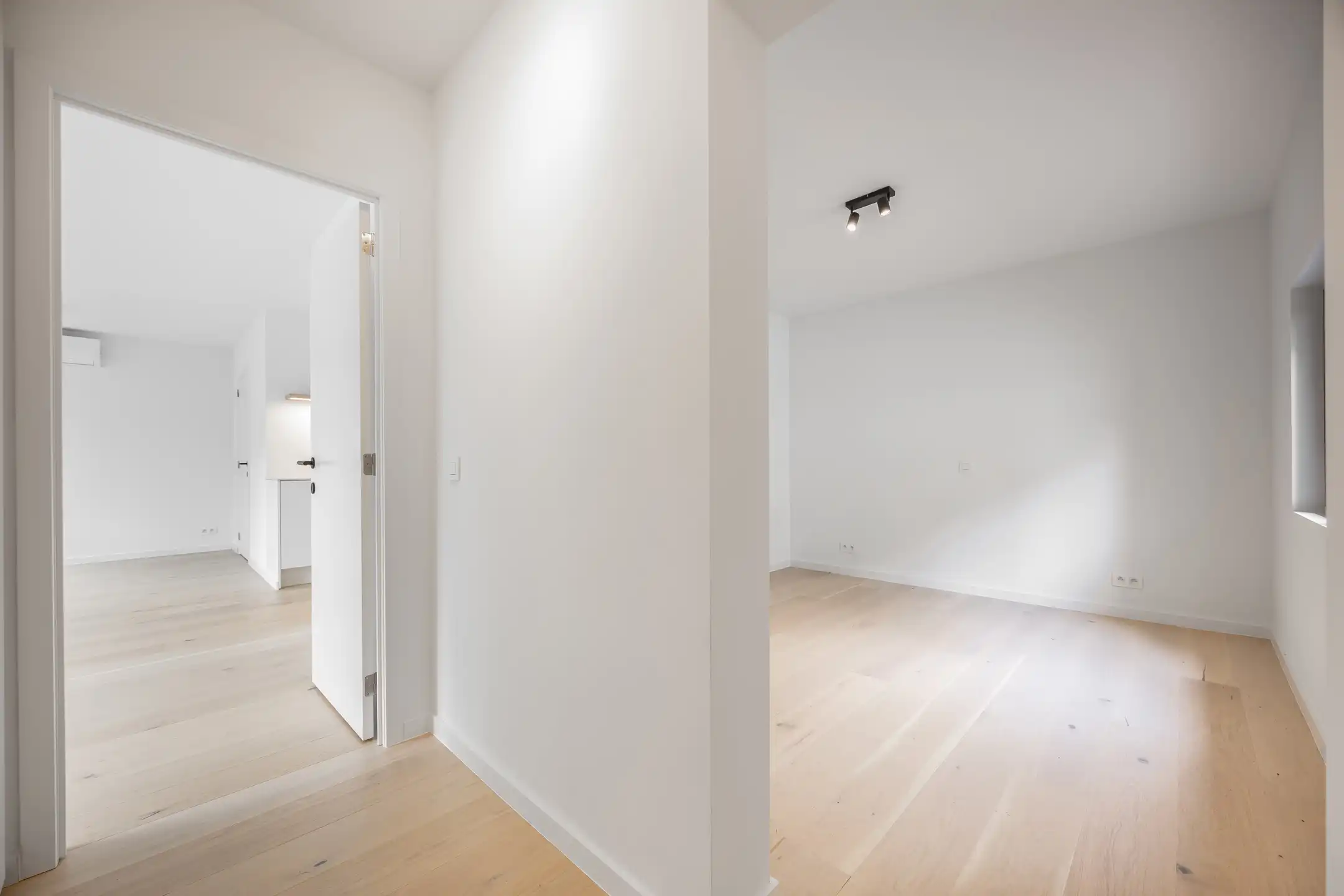 Gerenoveerde laagbouw Woning (EPC A) met Exotische Tuin  foto 27