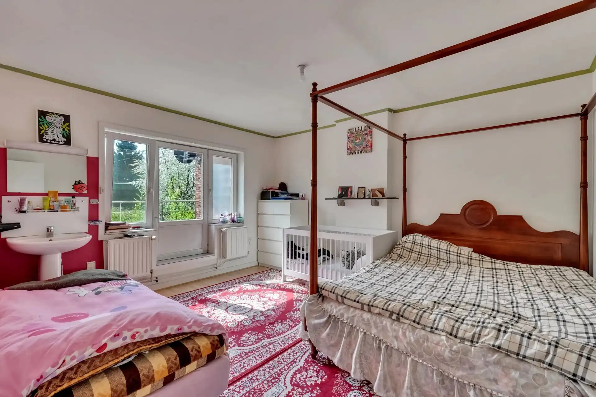 Instapklaar duplex appartement met 3 volwaardige slaapkamers foto 20