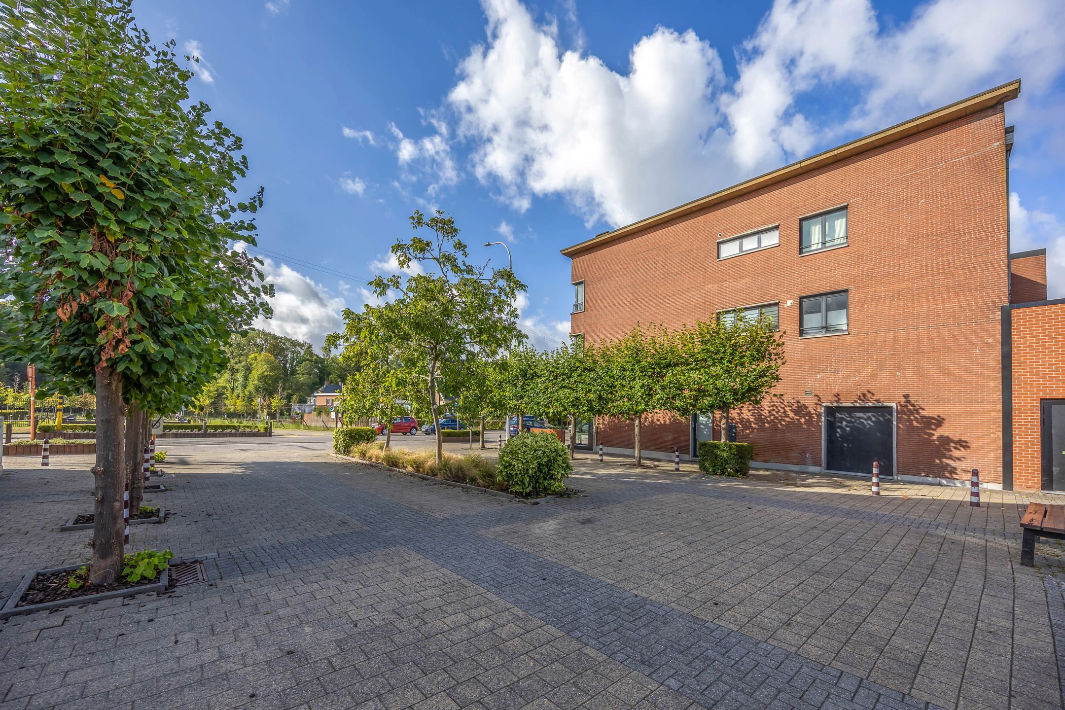 Lichtrijke hoekappartement in het centrum van Wijnegem foto 3