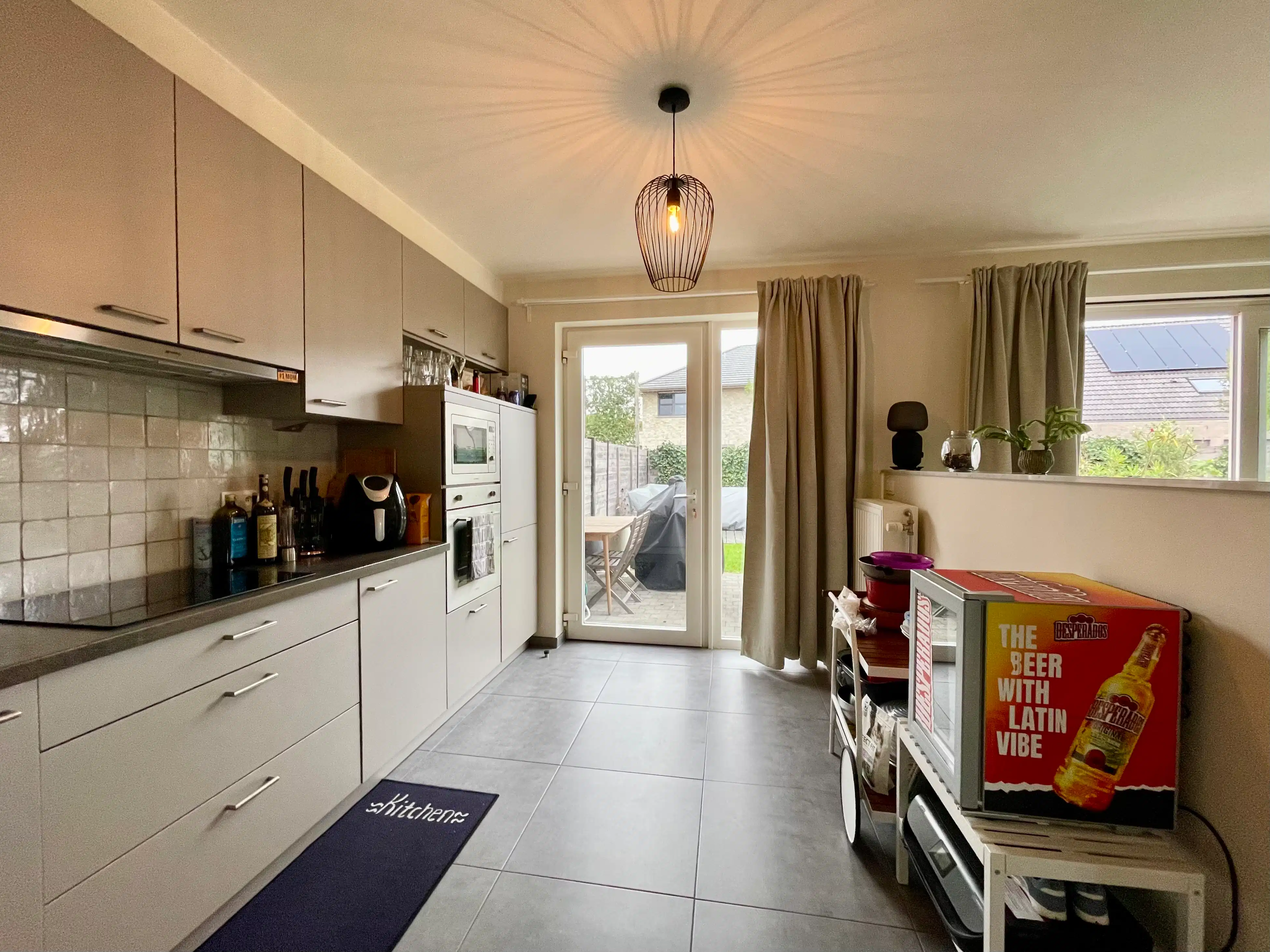 Instapklare woning met 3 slaapkamers, garage en tuin foto 10