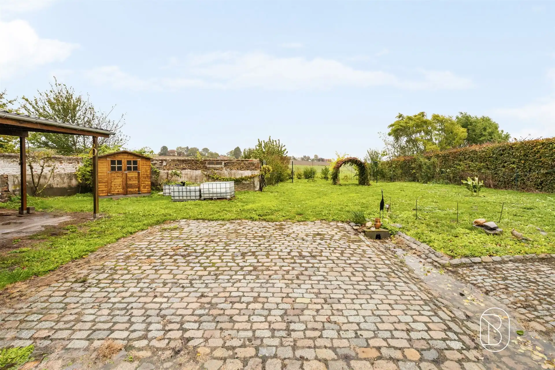 Charmante woning met 3 slk, garage en tuin in Mourcourt! foto 19