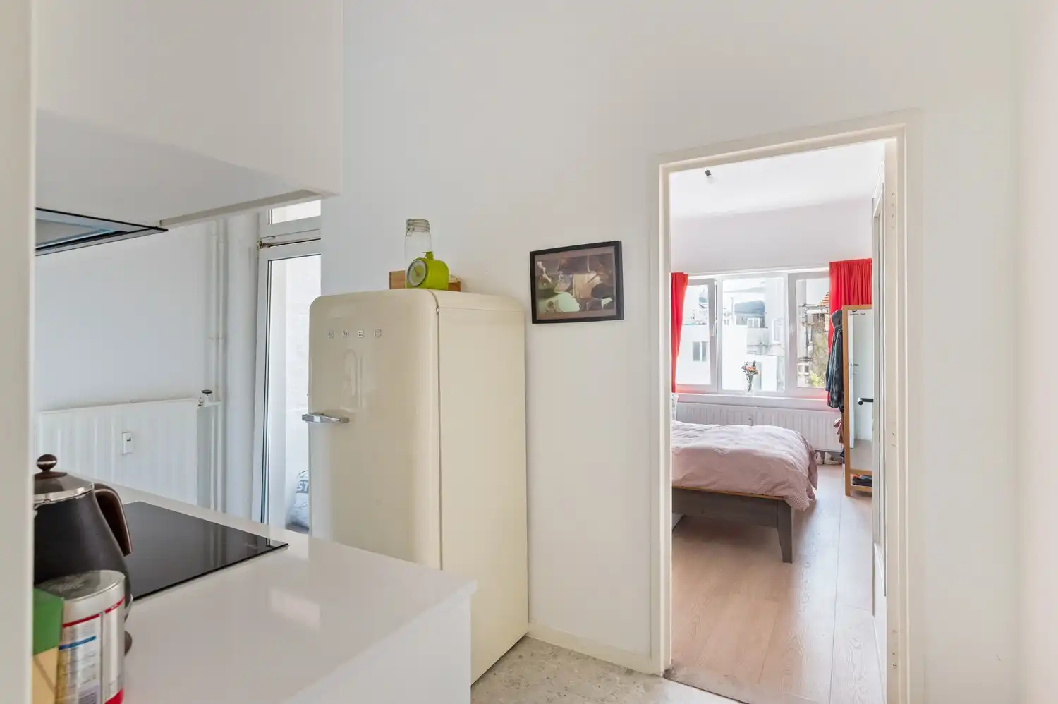 Licht en ruimte in het hart van Antwerpen – 1 slaapkamer appartement foto 10
