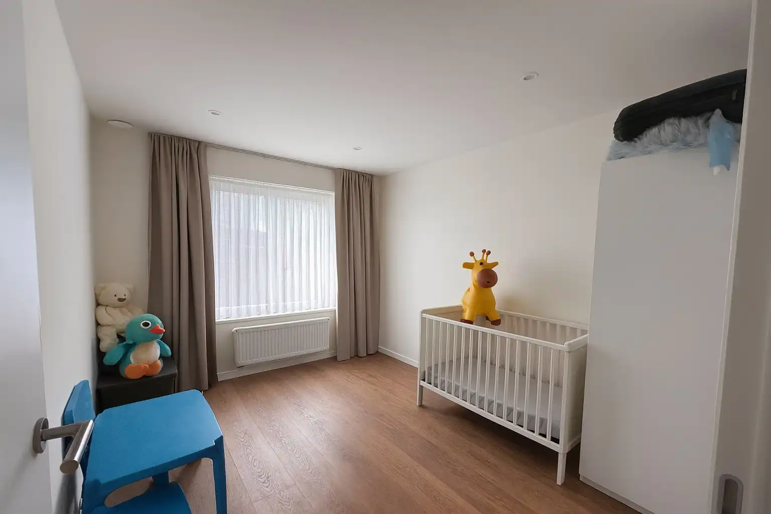 Instapklaar 2-slaapkamerappartement en garage in Destelbergen foto 5