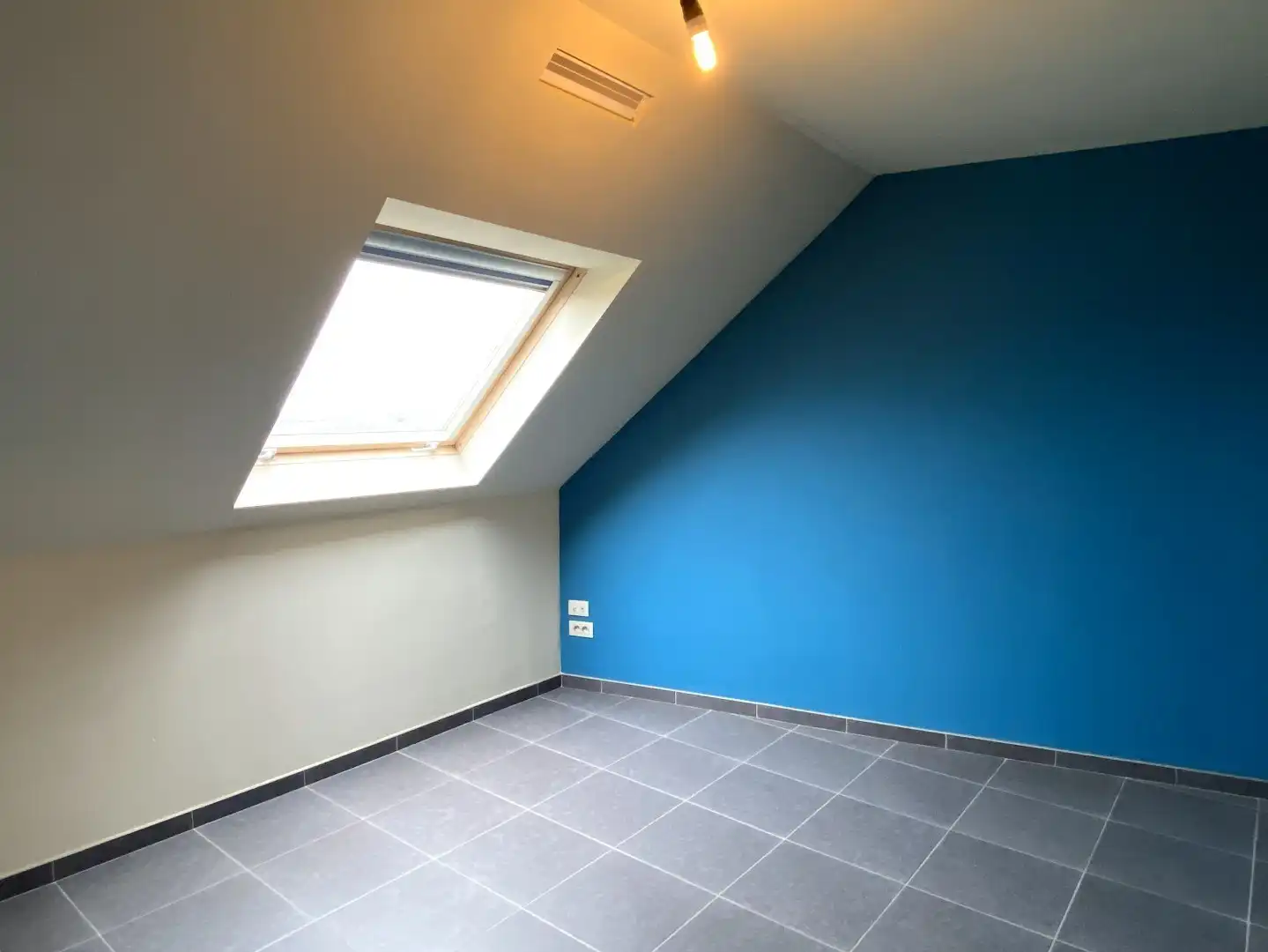 GEZELLIGE RIJWONING MET 3 SLPKS | KOER EN TERRAS foto 12