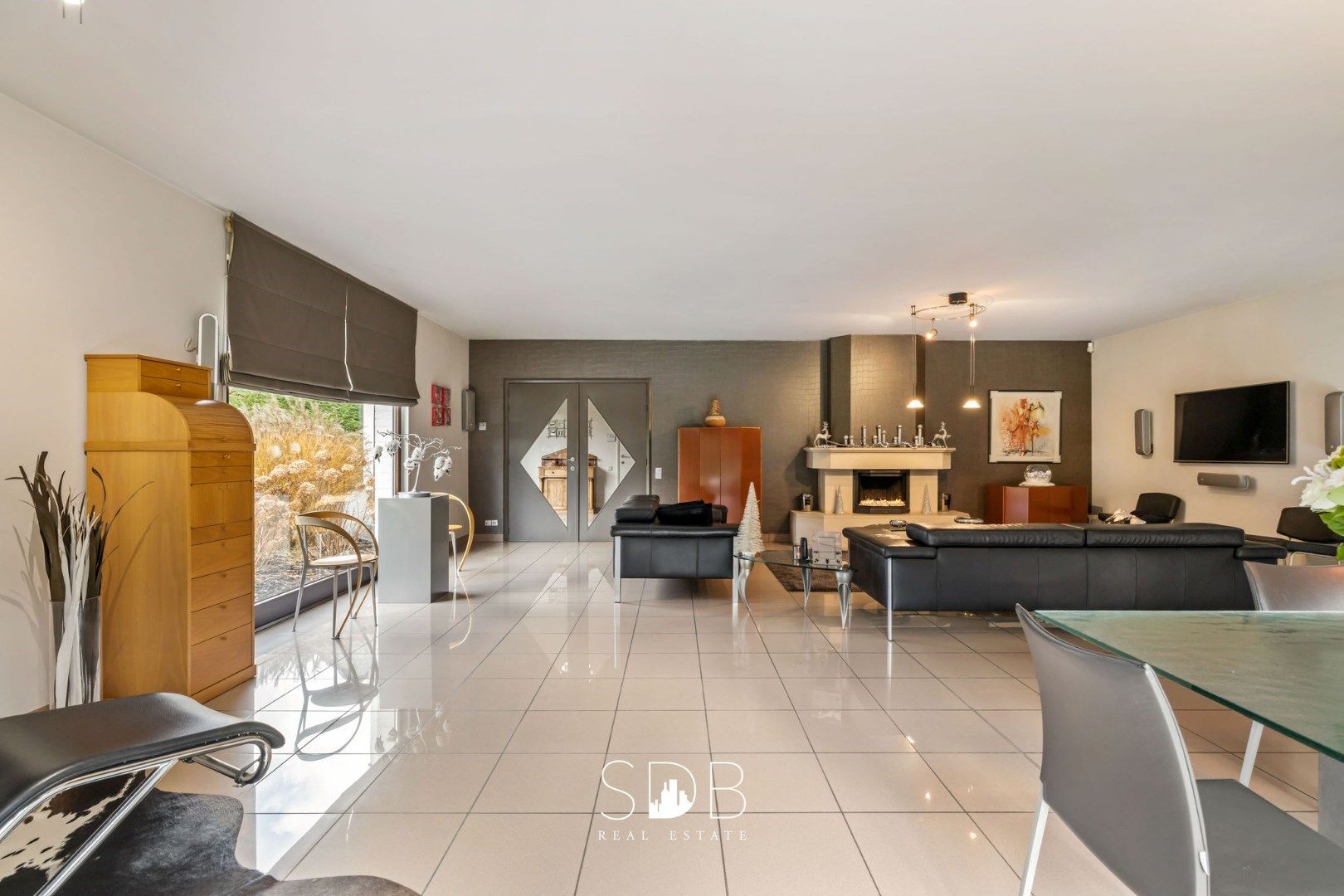 Prachtige ruime villa met gezinstuin + appartement op 2.135m² foto 7