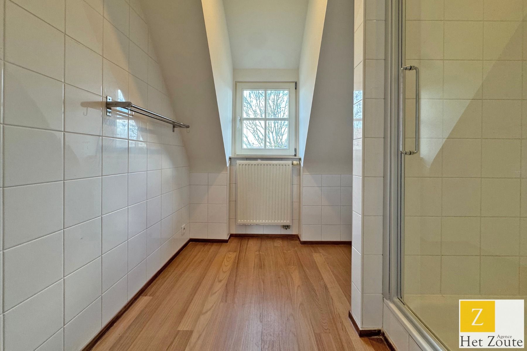 Opgefriste woning met tuin in het hartje van Ramskapelle foto 14