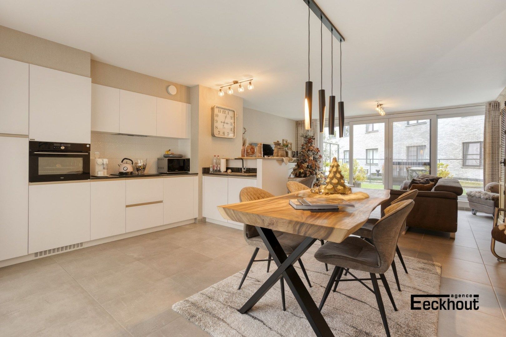 Modern triplex-appartement met 3 slaapkamers - Ideaal als investeringspand wegens aanwezigheid van vaste huurders foto 5
