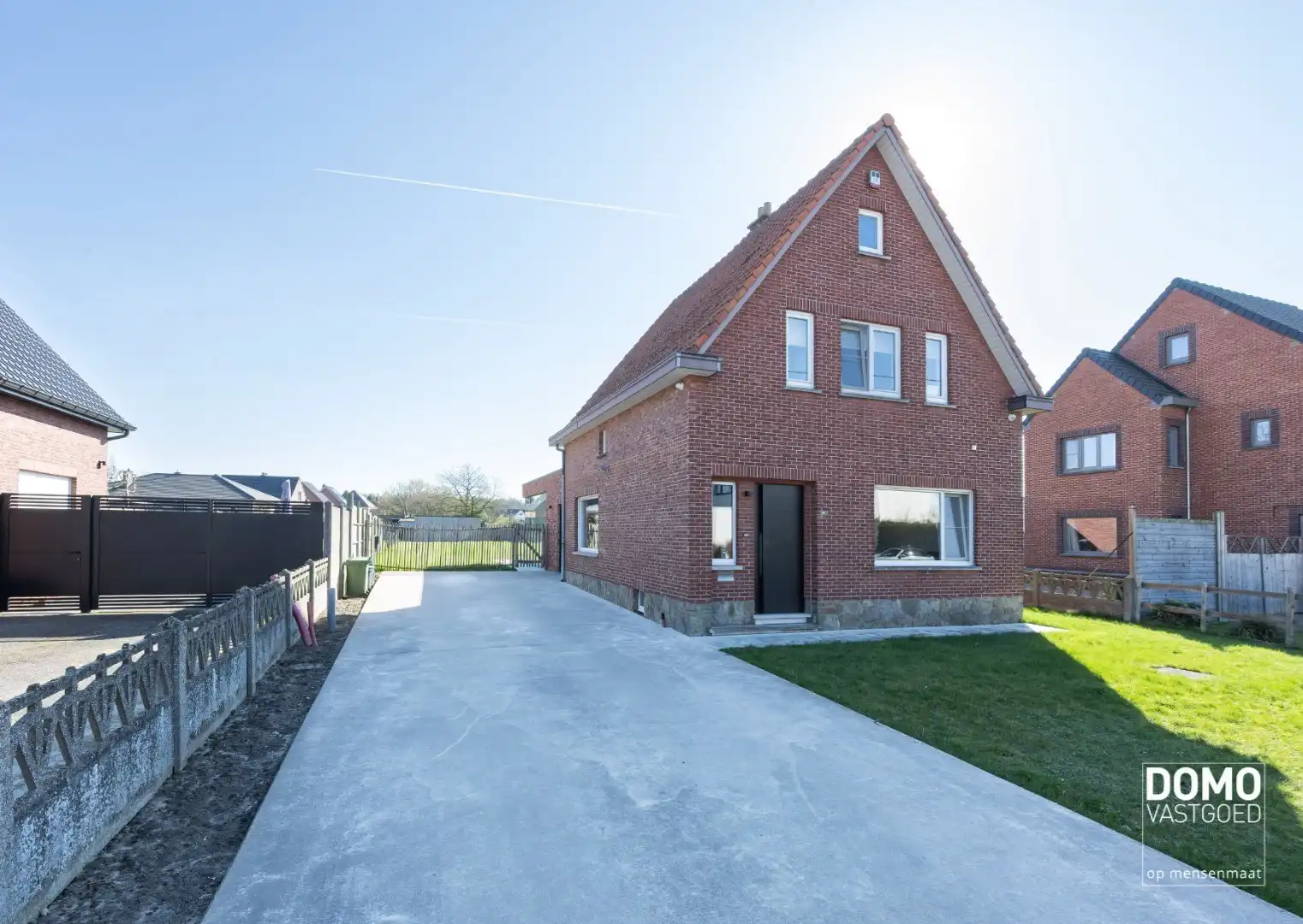 Instapklare moderne gezinswoning met zuidgerichte tuin en knappe afwerking in Hasselt foto 20