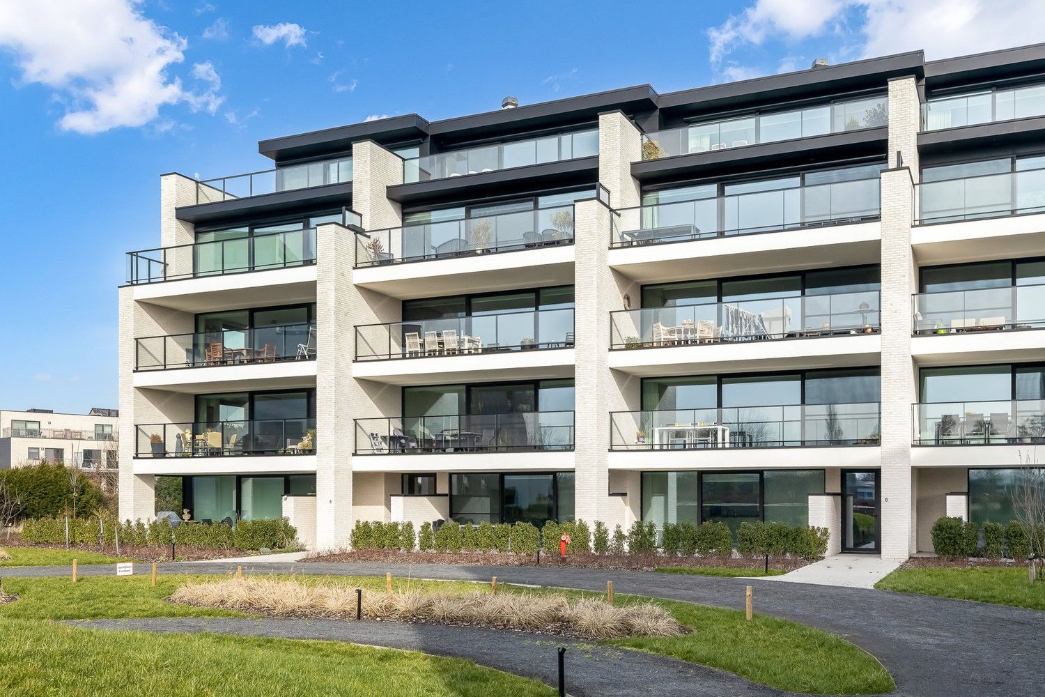 Gelijkvloers appartement met 2 slpkrs in centrum Putte foto 13