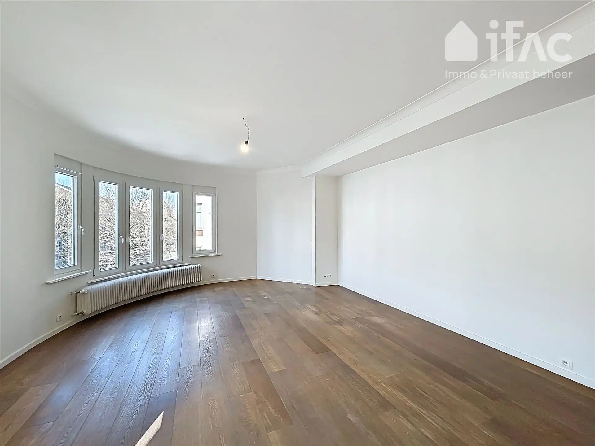 Ruim en uitstekend gelegen appartement van 110m² met terras  foto 3
