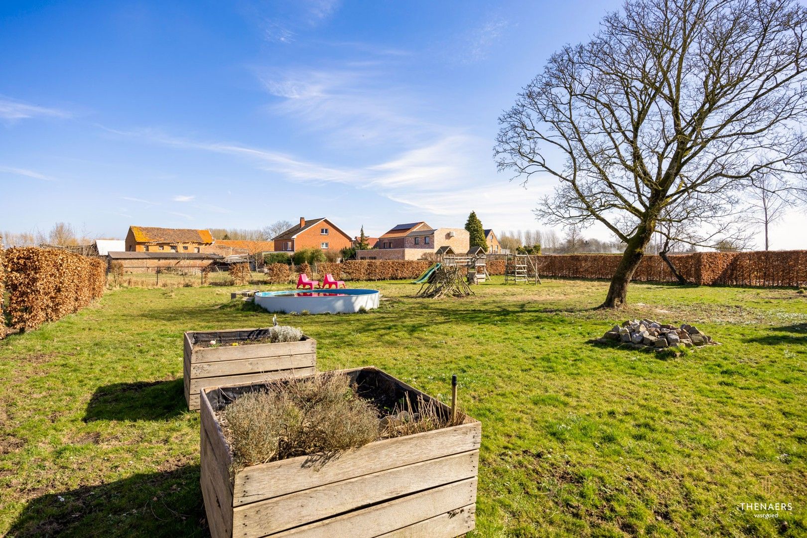 Prachtige, volledig gerenoveerde landelijke woning met ruime tuin in Gingelom (Jeuk). foto 42