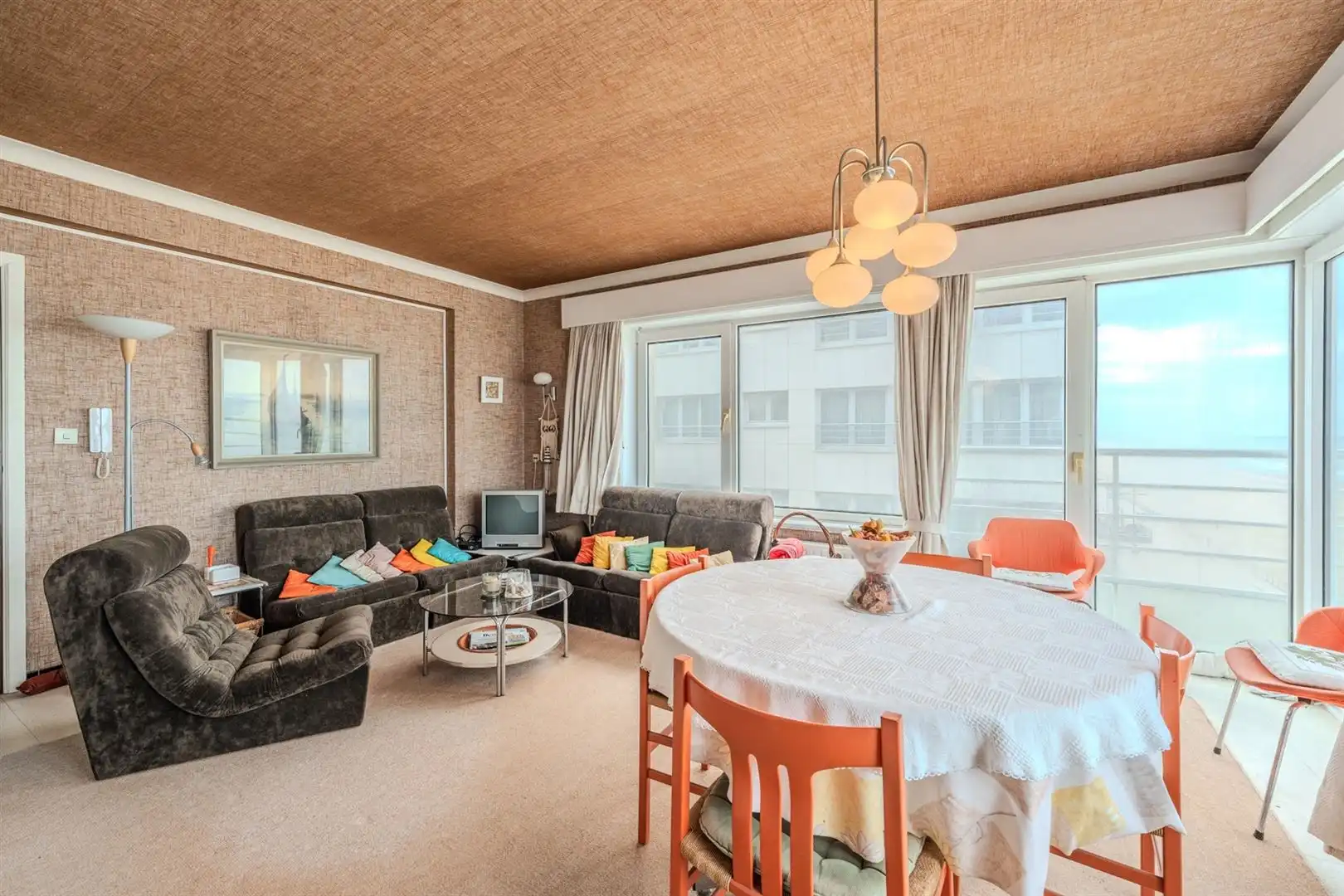 hoekappartement met zeezicht foto 3