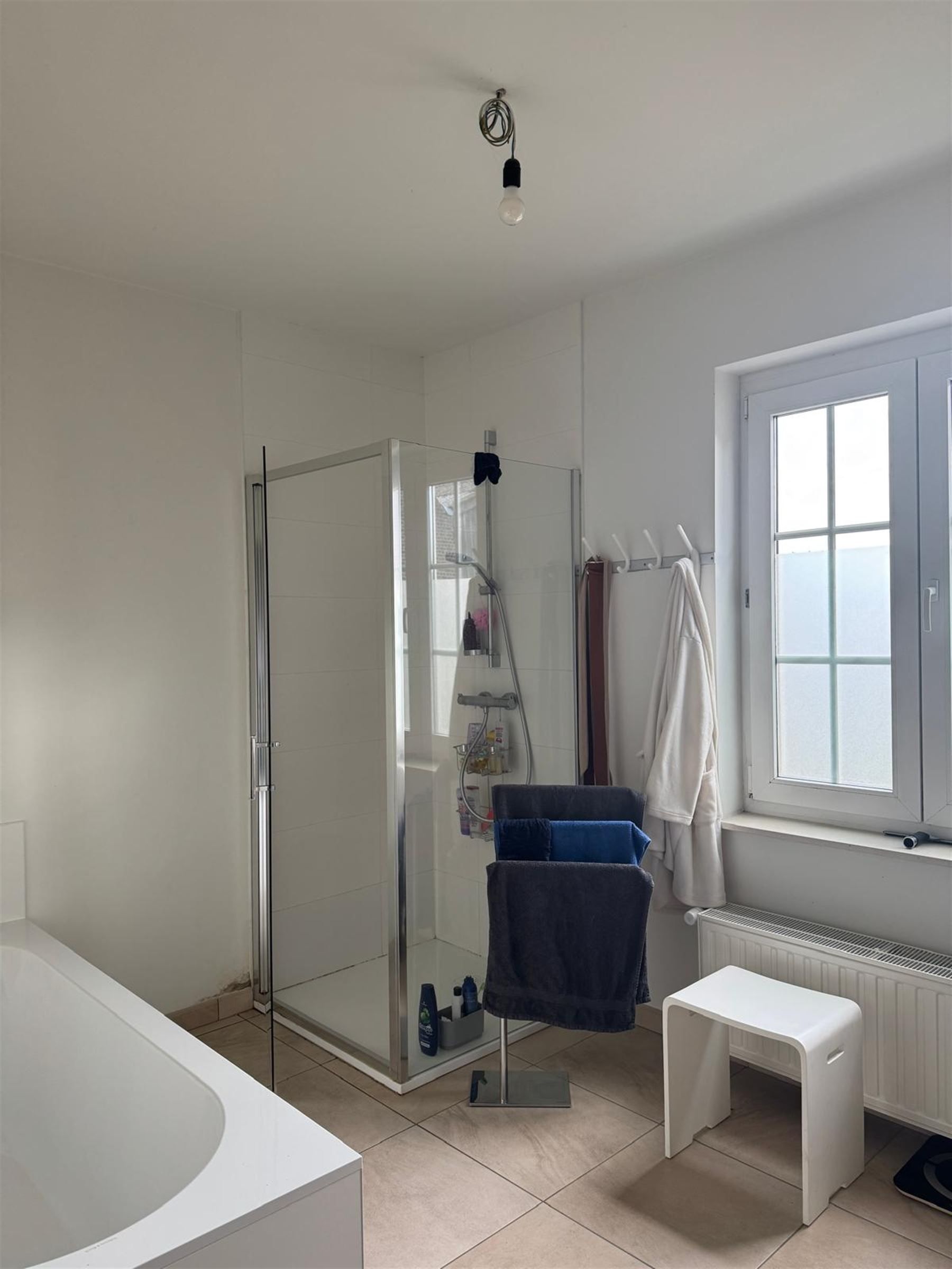 instapklare woning met 4 slaapkamers foto 8