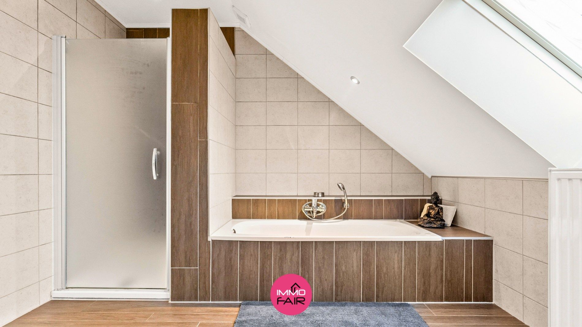 Royale gezinswoning op perceel van 829 m² op 5 minuten van Maastricht! foto 15