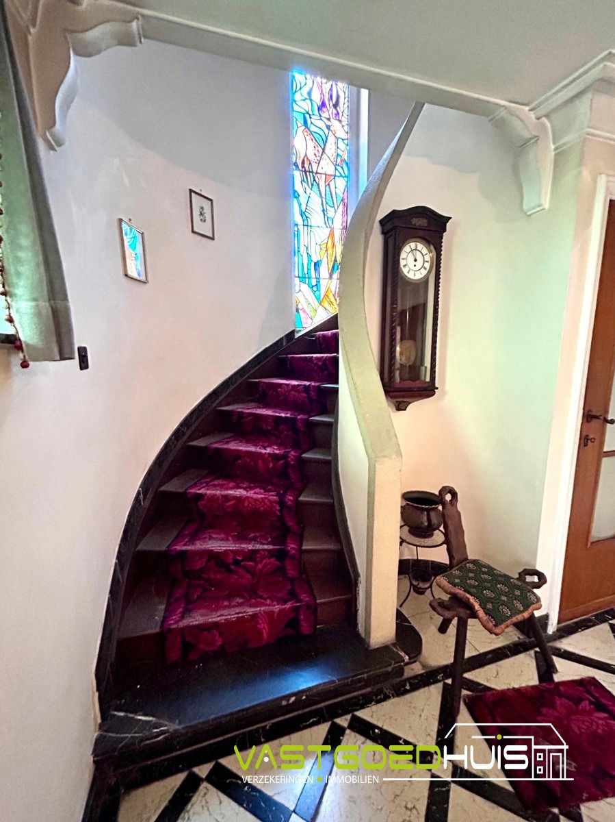 Unieke woning met karakter  foto 16