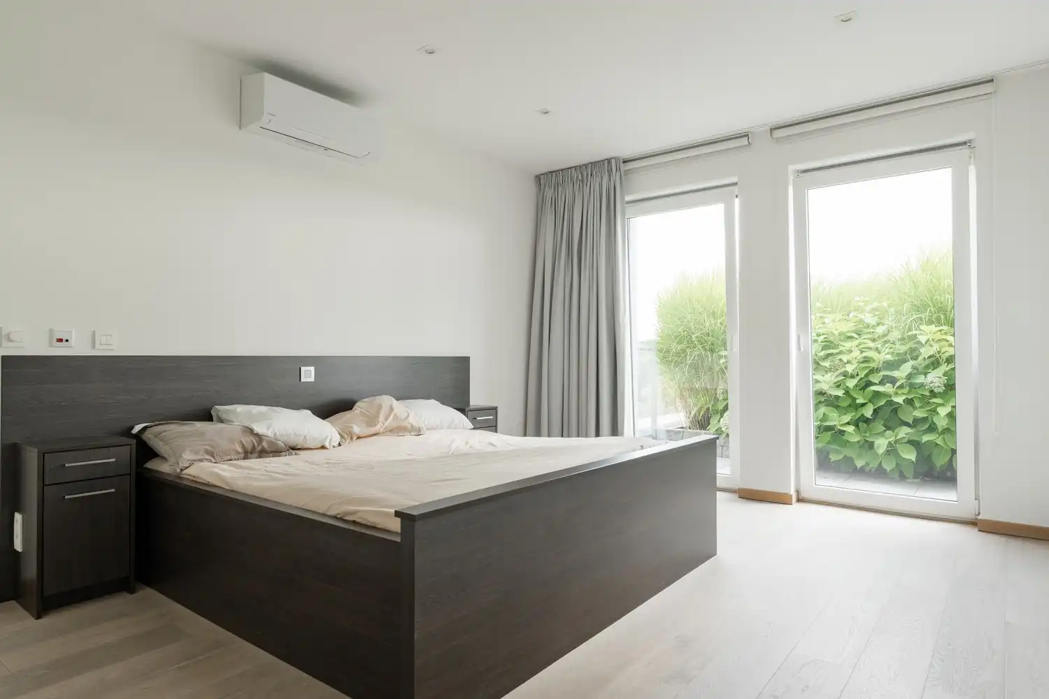 Exclusief penthouse van 234 m² met 195 m² aan terrassen in hartje Overpelt foto 25