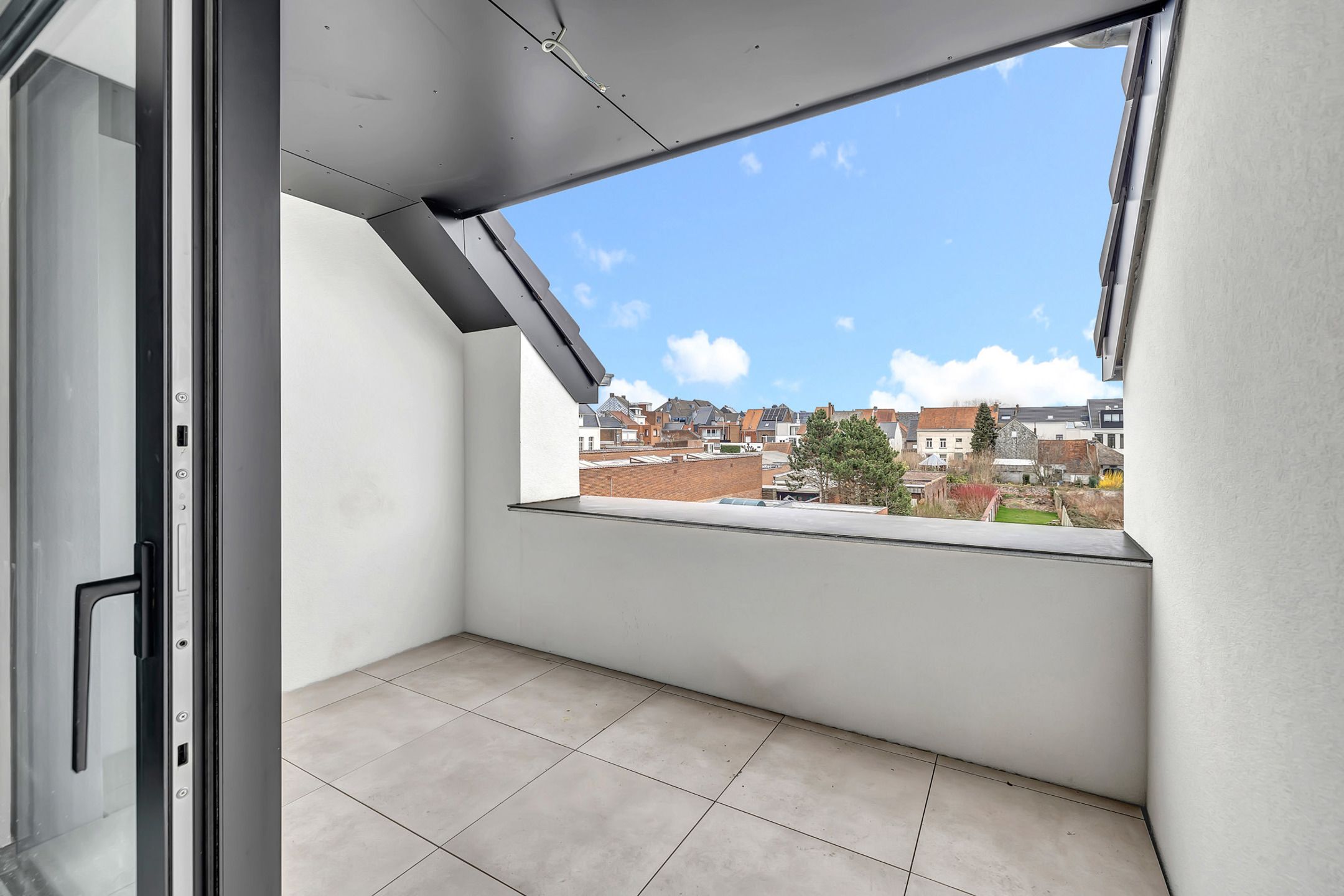 Uniek duplex appartement met twee slaapkamers foto 6