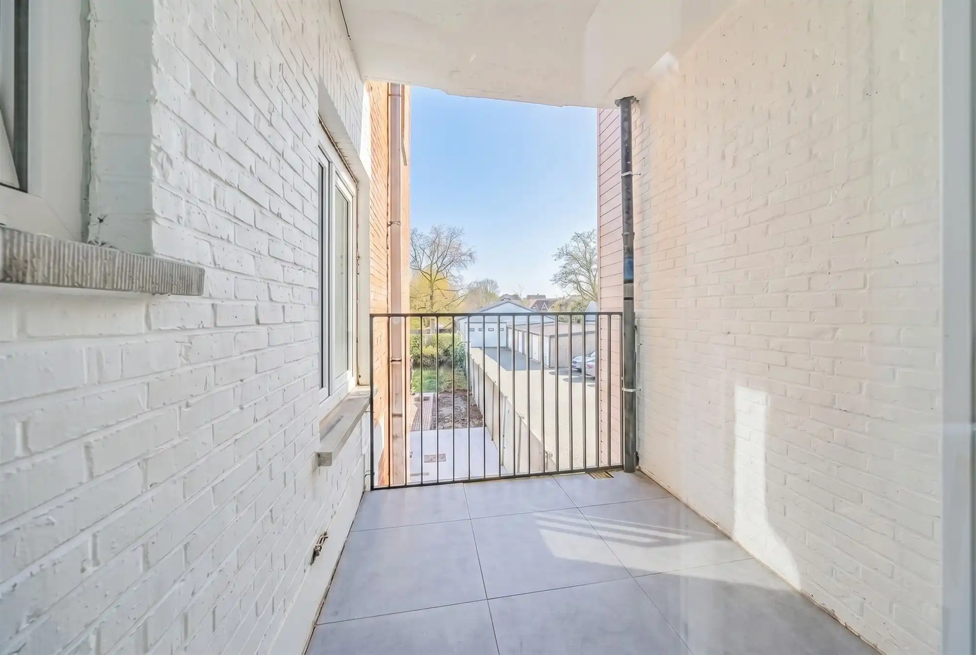 Vergund gerenoveerd appartementsgebouw  foto 5